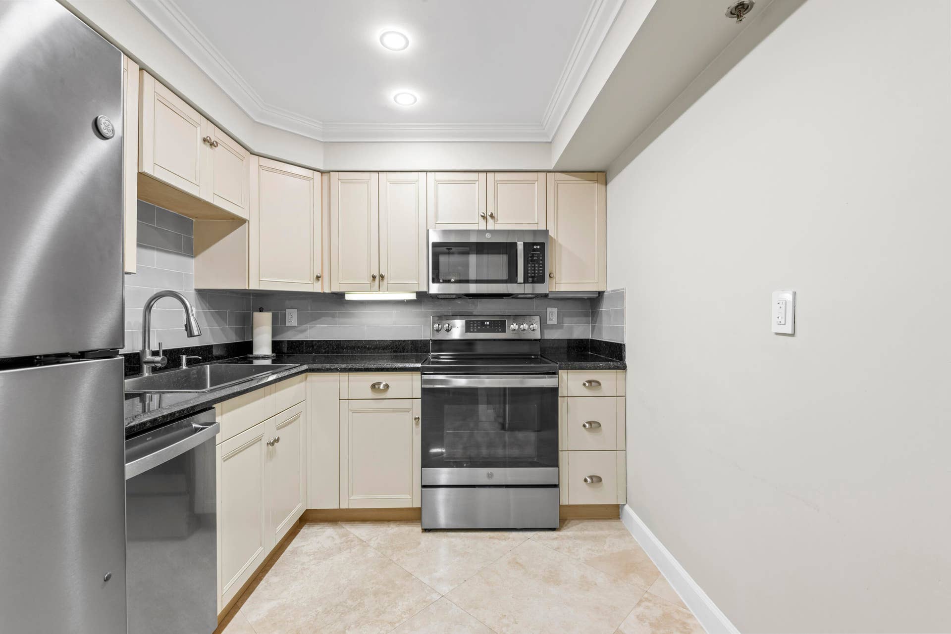 3301 S Ocean Boulevard, #1006, Highland Beach, Highland Beach, FL 33487 3301 S Ocean Boulevard, #1006, Highland Beach, Highland Beach, FL 33487