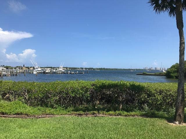 1640 Twelve Oaks Way, #101, North Palm Beach, North Palm Beach, FL 33408 1640 Twelve Oaks Way, #101, North Palm Beach, North Palm Beach, FL 33408