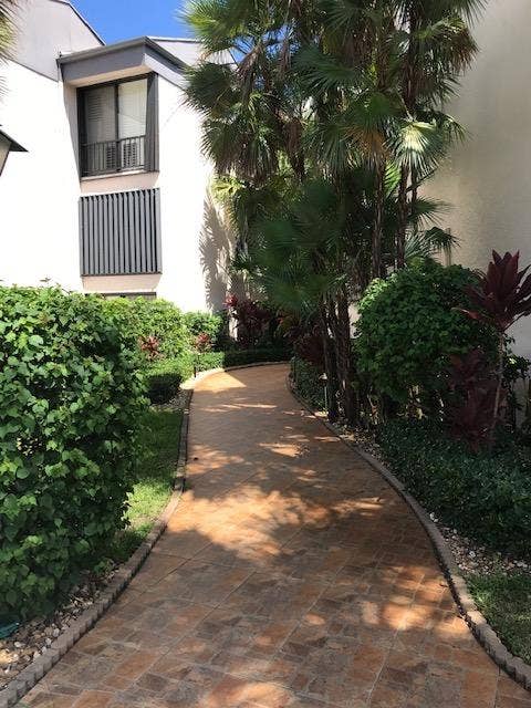 1640 Twelve Oaks Way, #101, North Palm Beach, North Palm Beach, FL 33408 1640 Twelve Oaks Way, #101, North Palm Beach, North Palm Beach, FL 33408