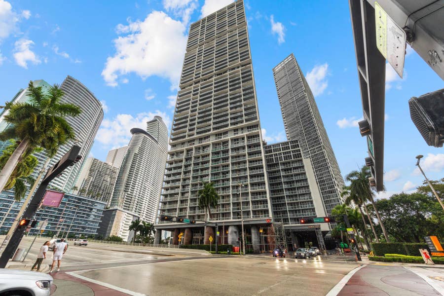 Property photo for 485 Brickell Avenue, #2506, Miami, FL