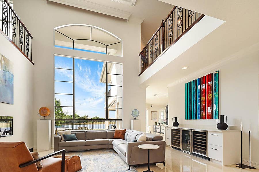Property photo for 533 Edgebrook Lane, West Palm Beach, FL
