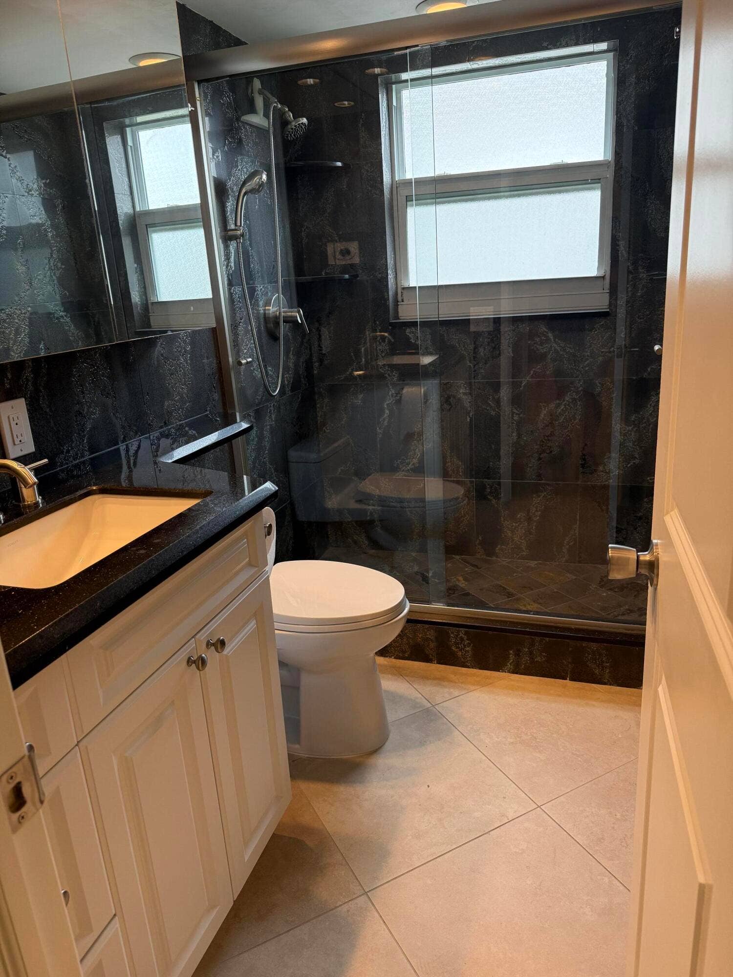 3930 Oaks Clubhouse Drive, #408, Pompano Beach, FL 33069 3930 Oaks Clubhouse Drive, #408, Pompano Beach, FL 33069