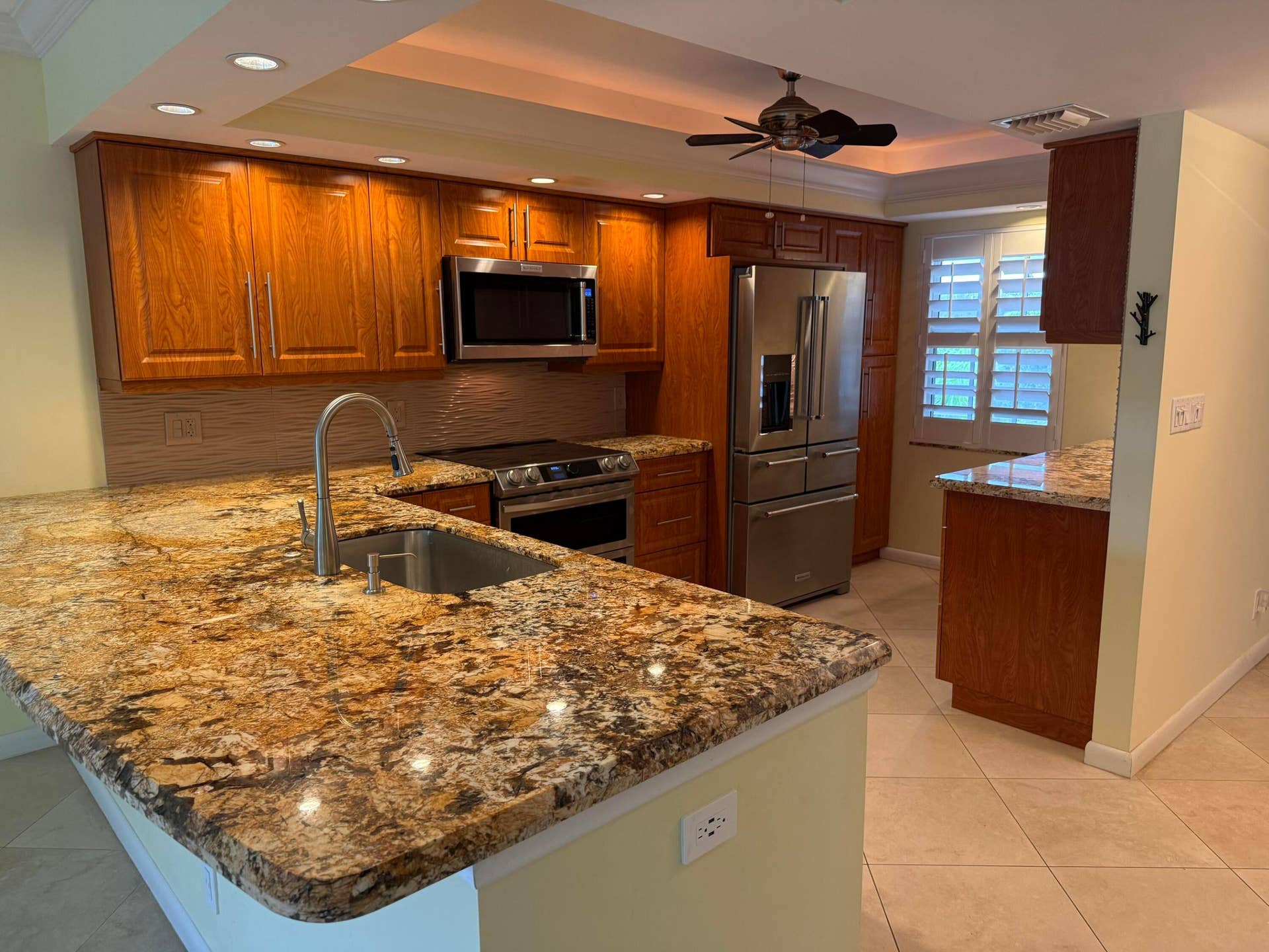 3930 Oaks Clubhouse Drive, #408, Pompano Beach, FL 33069 3930 Oaks Clubhouse Drive, #408, Pompano Beach, FL 33069