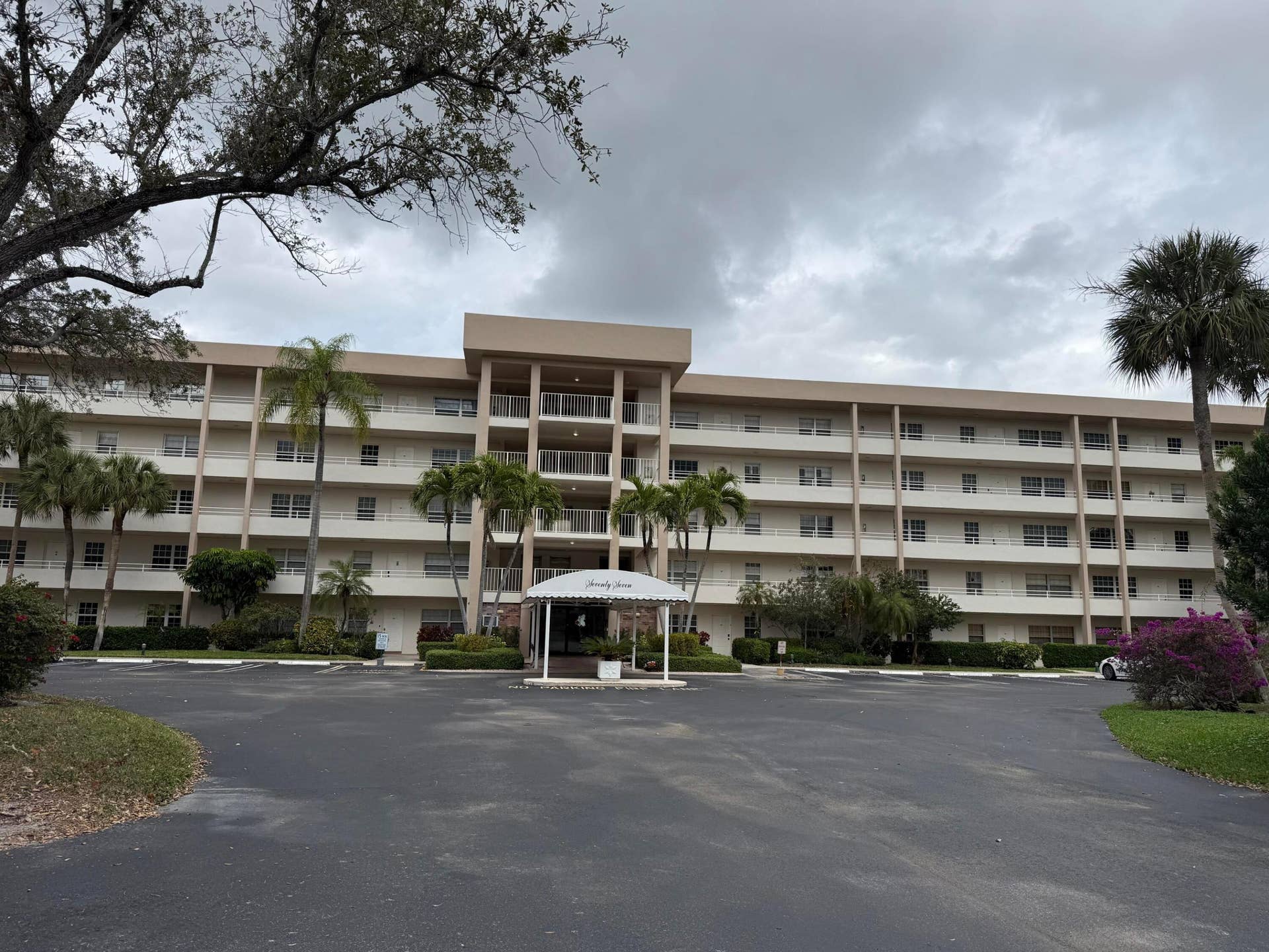3930 Oaks Clubhouse Drive, #408, Pompano Beach, FL 33069 3930 Oaks Clubhouse Drive, #408, Pompano Beach, FL 33069