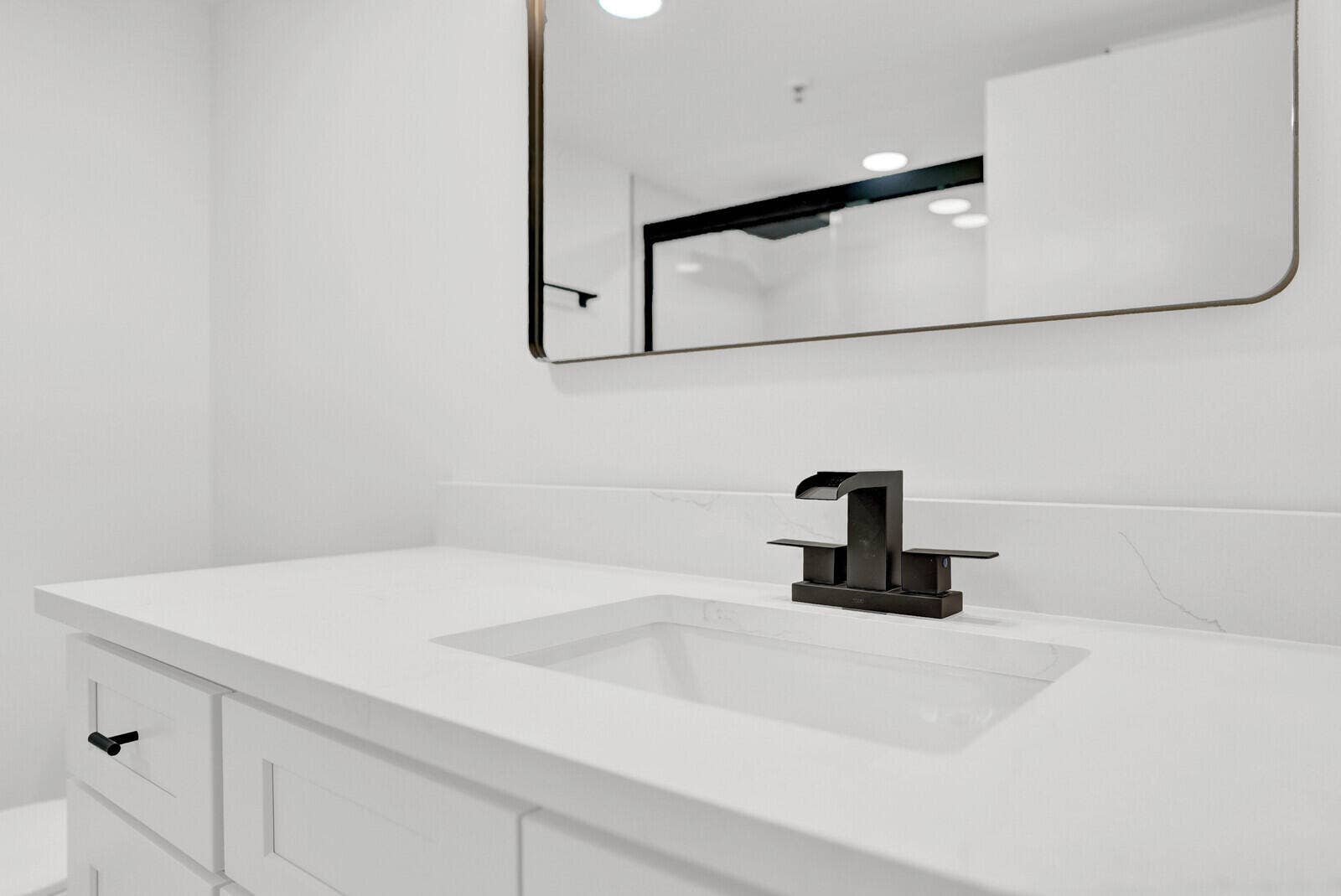 9260 SW 14th Street, #2508, Boca Raton, FL 33428 Bathroom