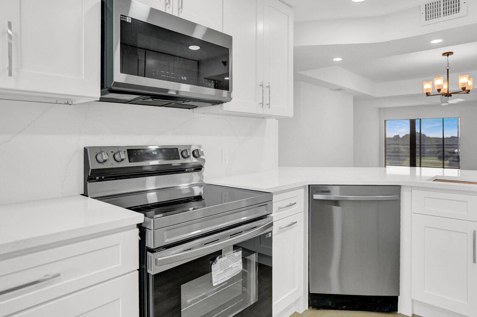 9260 SW 14th Street, #2508, Boca Raton, FL 33428 Kitchen