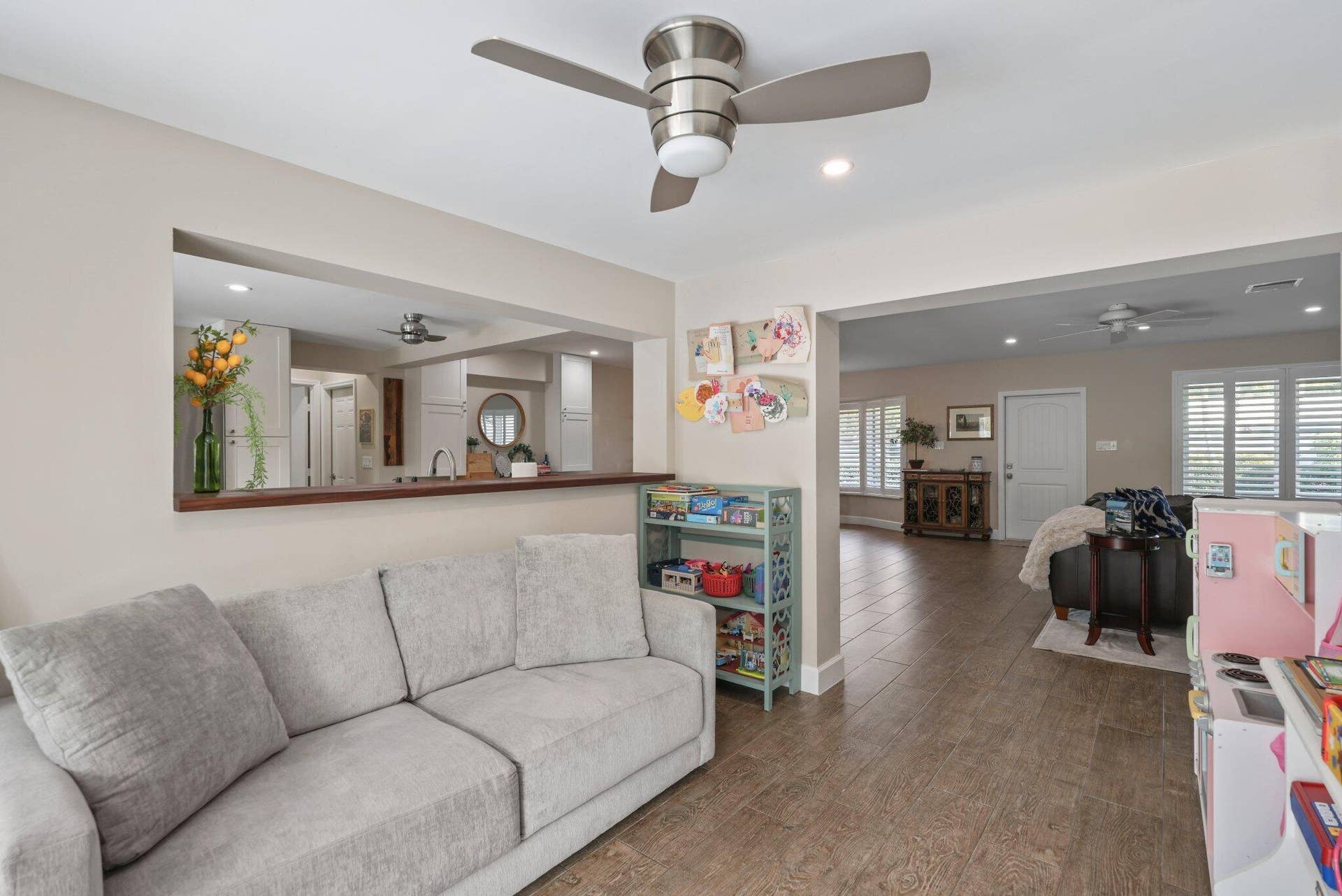 4141 Northeast 22nd Terrace - 27.jpg-SMA