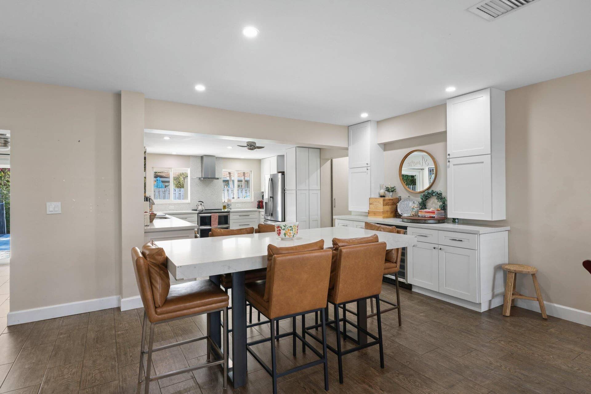4141 Northeast 22nd Terrace - 16.jpg-SMA