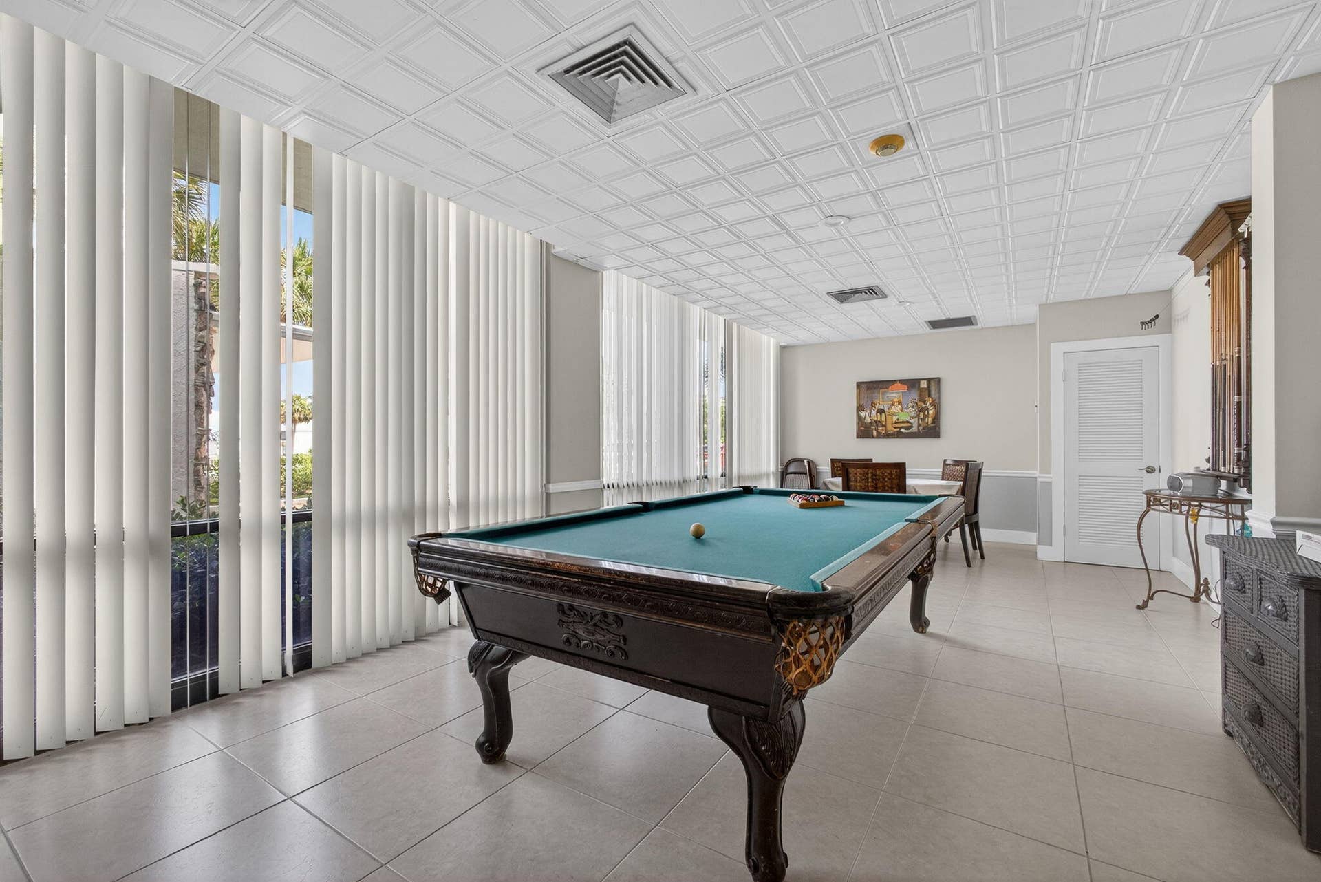 336 Golfview Road, #207, North Palm Beach, FL 33408 Billiards club room