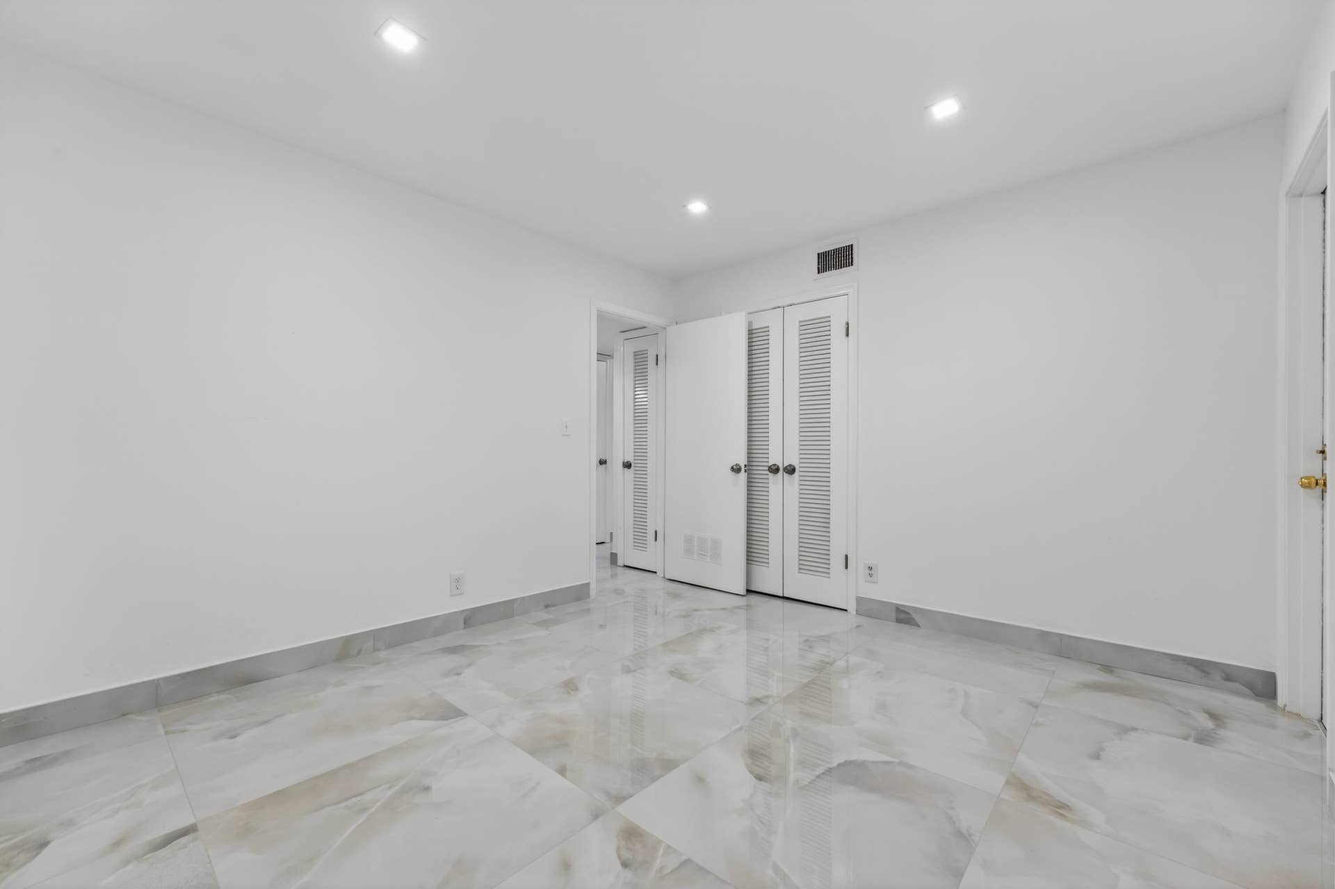 2134 NE 36th Street, #82, Lighthouse Point, FL 33064 2134 NE 36th Street, #82, Lighthouse Point, FL 33064