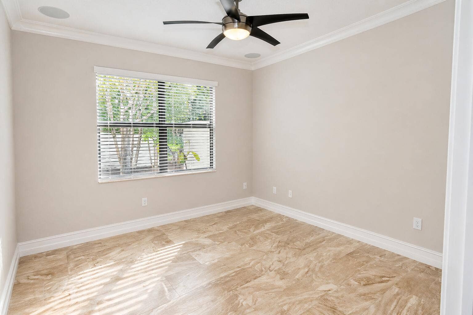 8079 Snowflake Obsidian Trail, Delray Beach, FL 33446 downstairs room