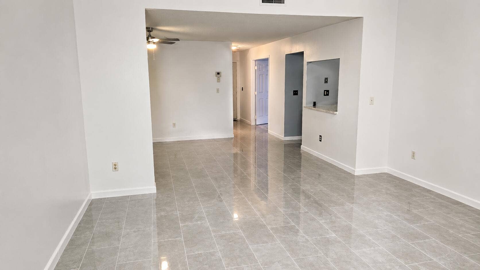 9364 Sable Ridge Circle, #B, Boca Raton, FL 33428 living room