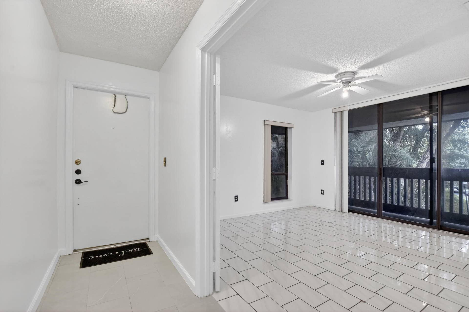9364 Sable Ridge Circle, #B, Boca Raton, FL 33428 4-web-or-mls-DSC_7611
