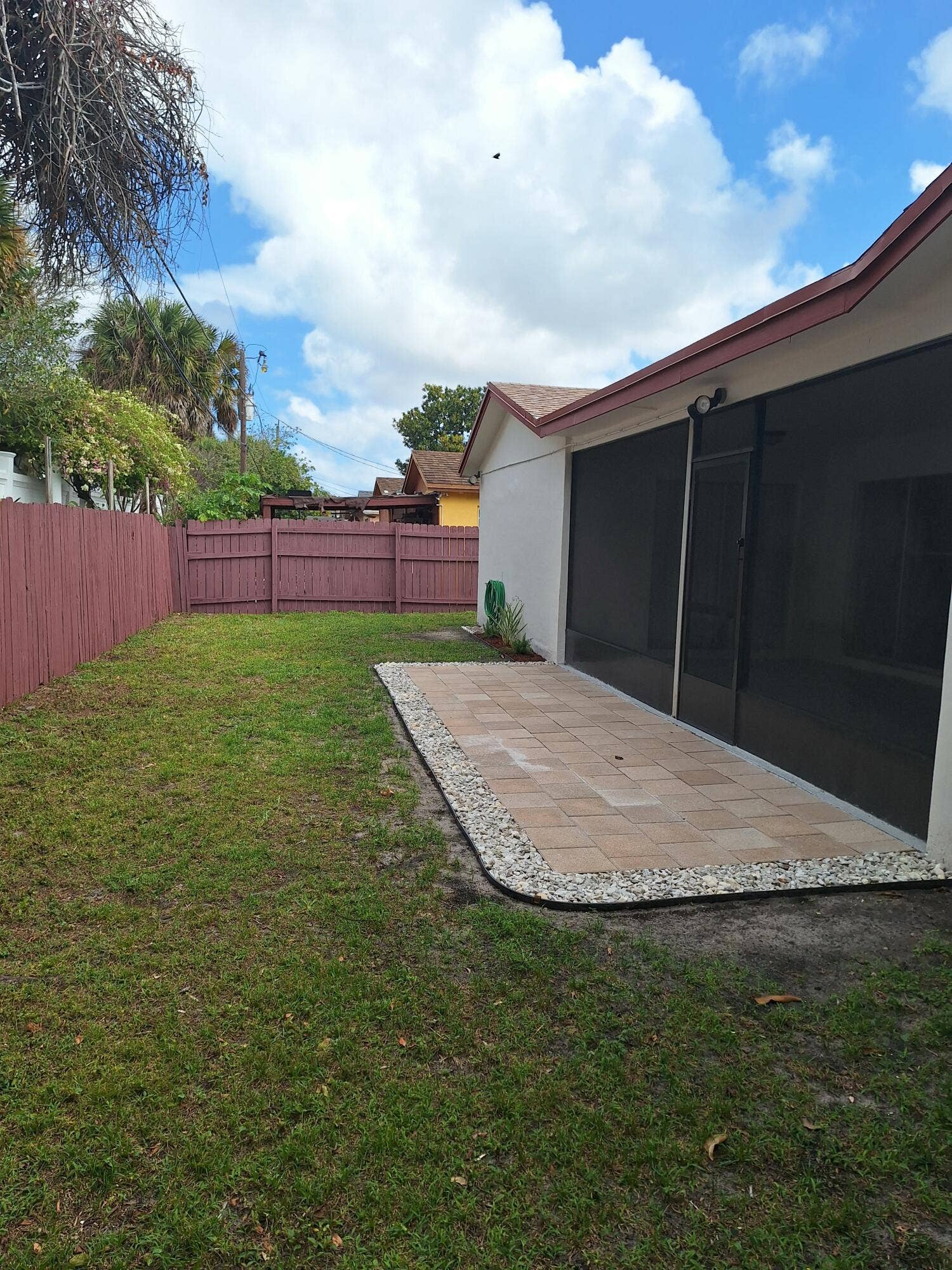 22) Fenced Patio & Barbecue area