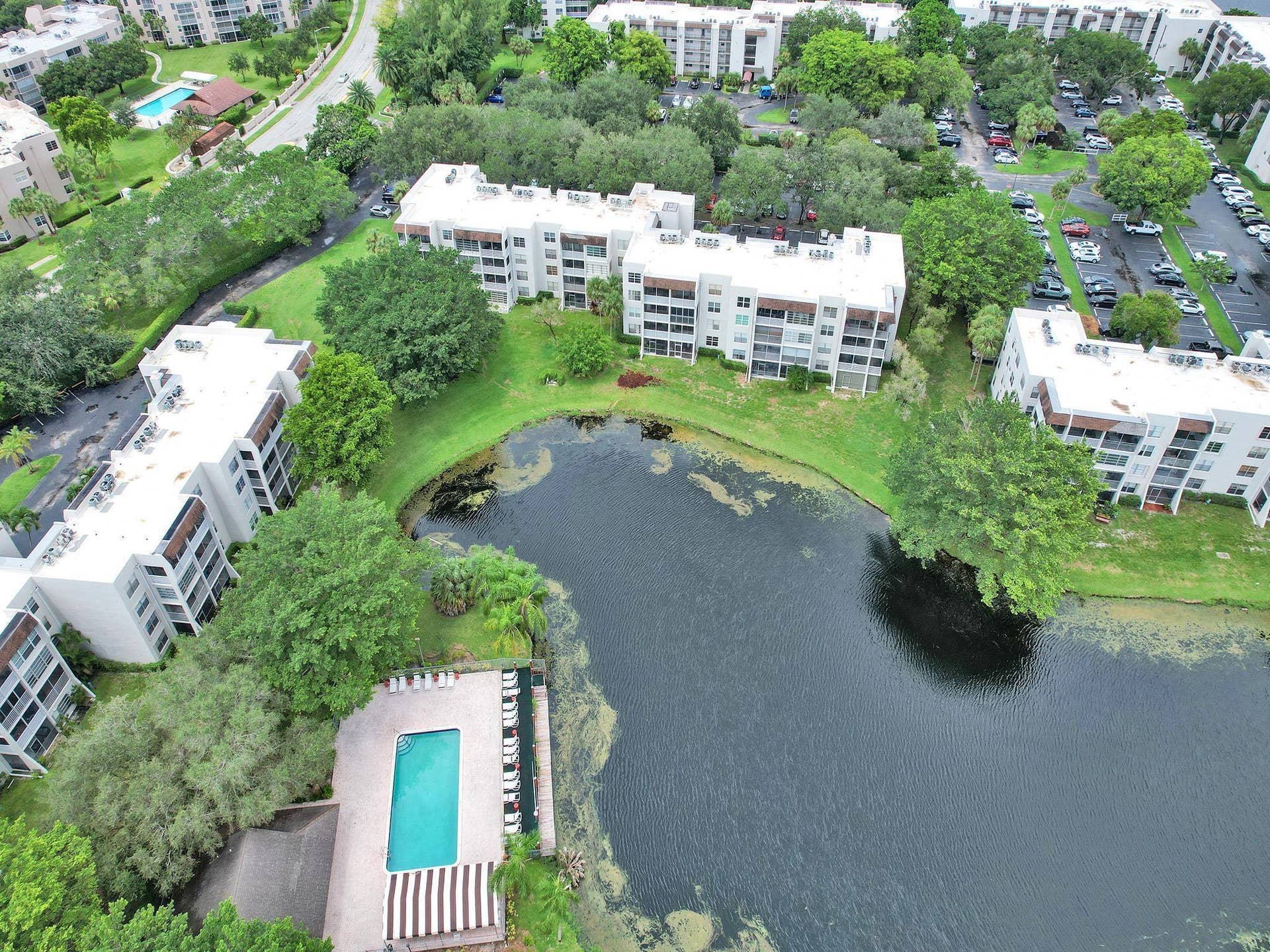 9340 Lagoon Place, #206, Davie, FL 33324 Ariel
