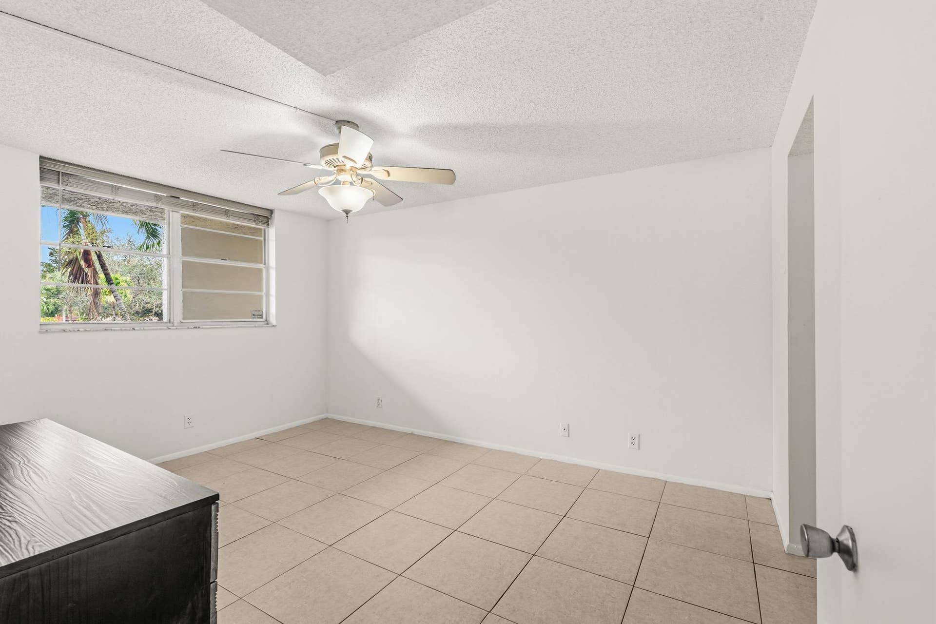 9340 Lagoon Place, #206, Davie, FL 33324 photography-result-15