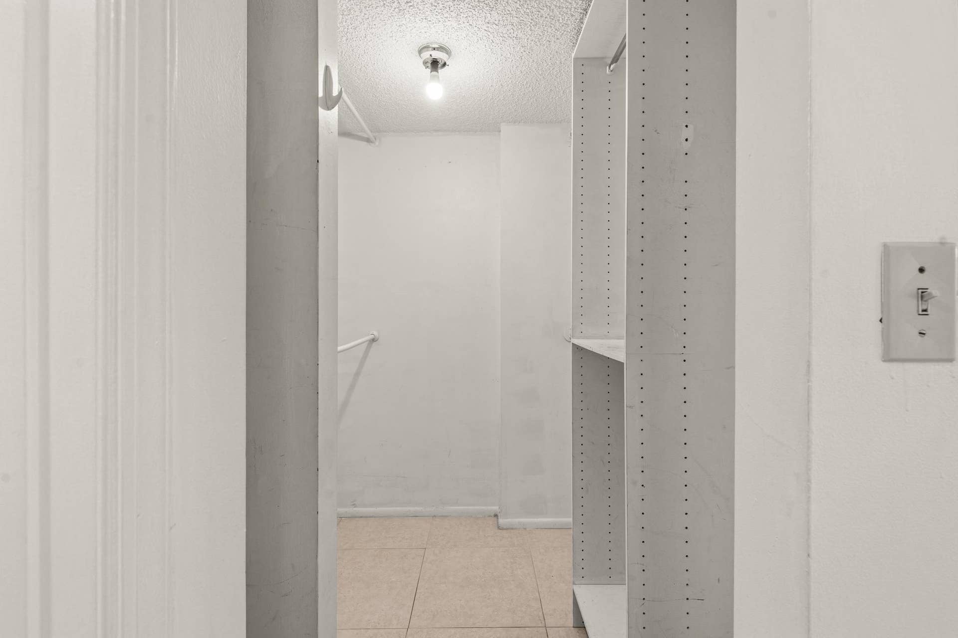 9340 Lagoon Place, #206, Davie, FL 33324 photography-result-18