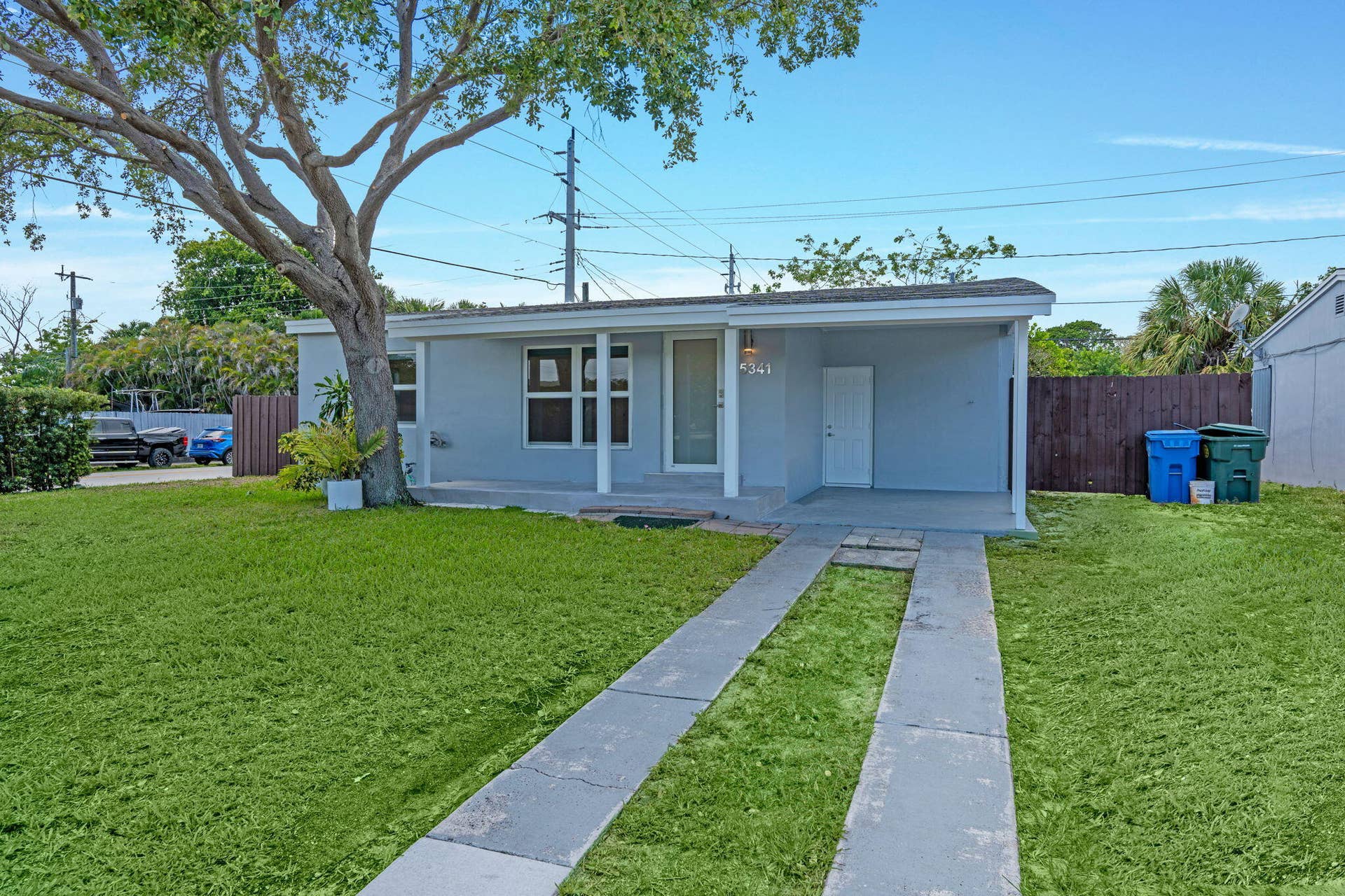 2-web-or-mls-A7408255