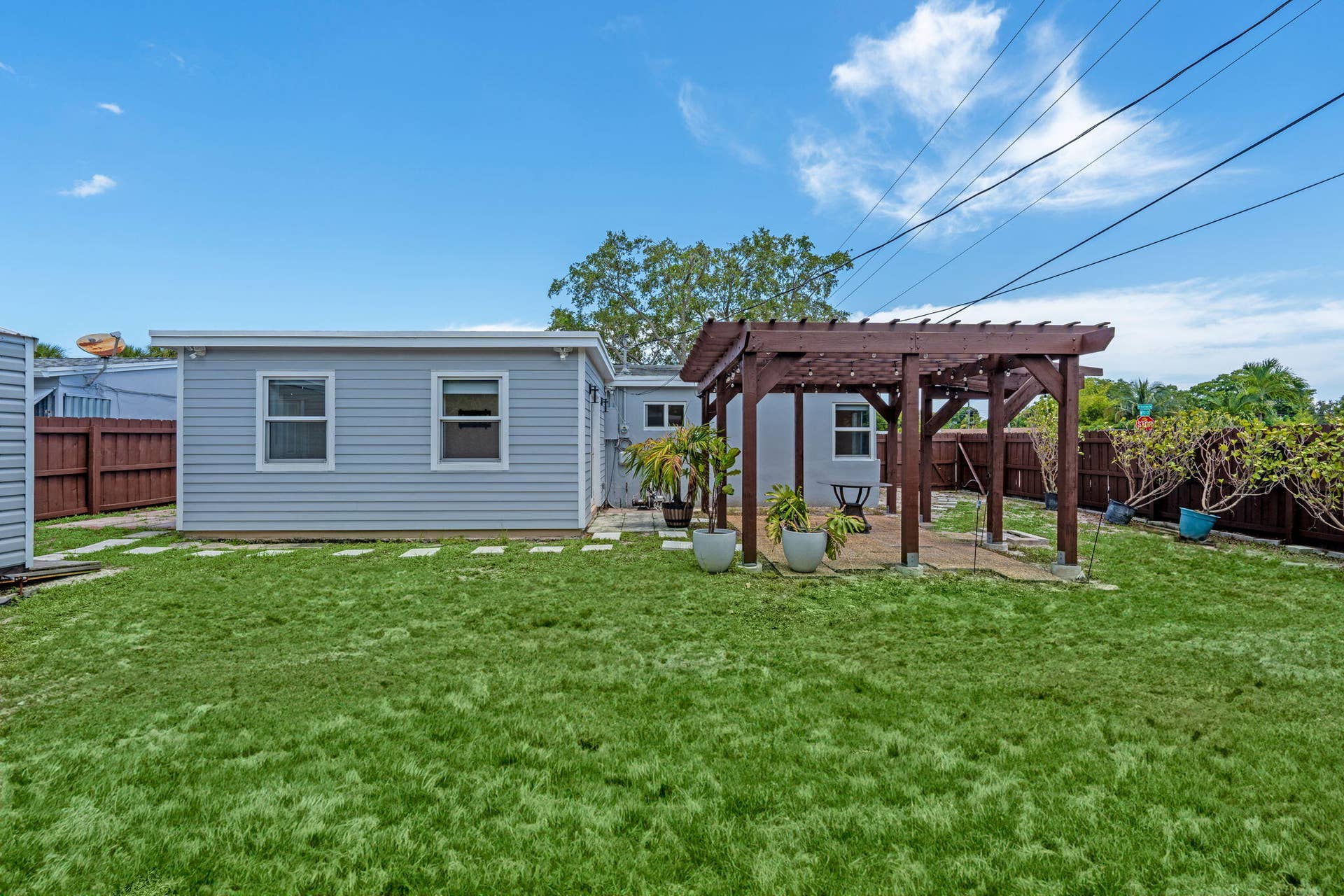 29-web-or-mls-A7408246