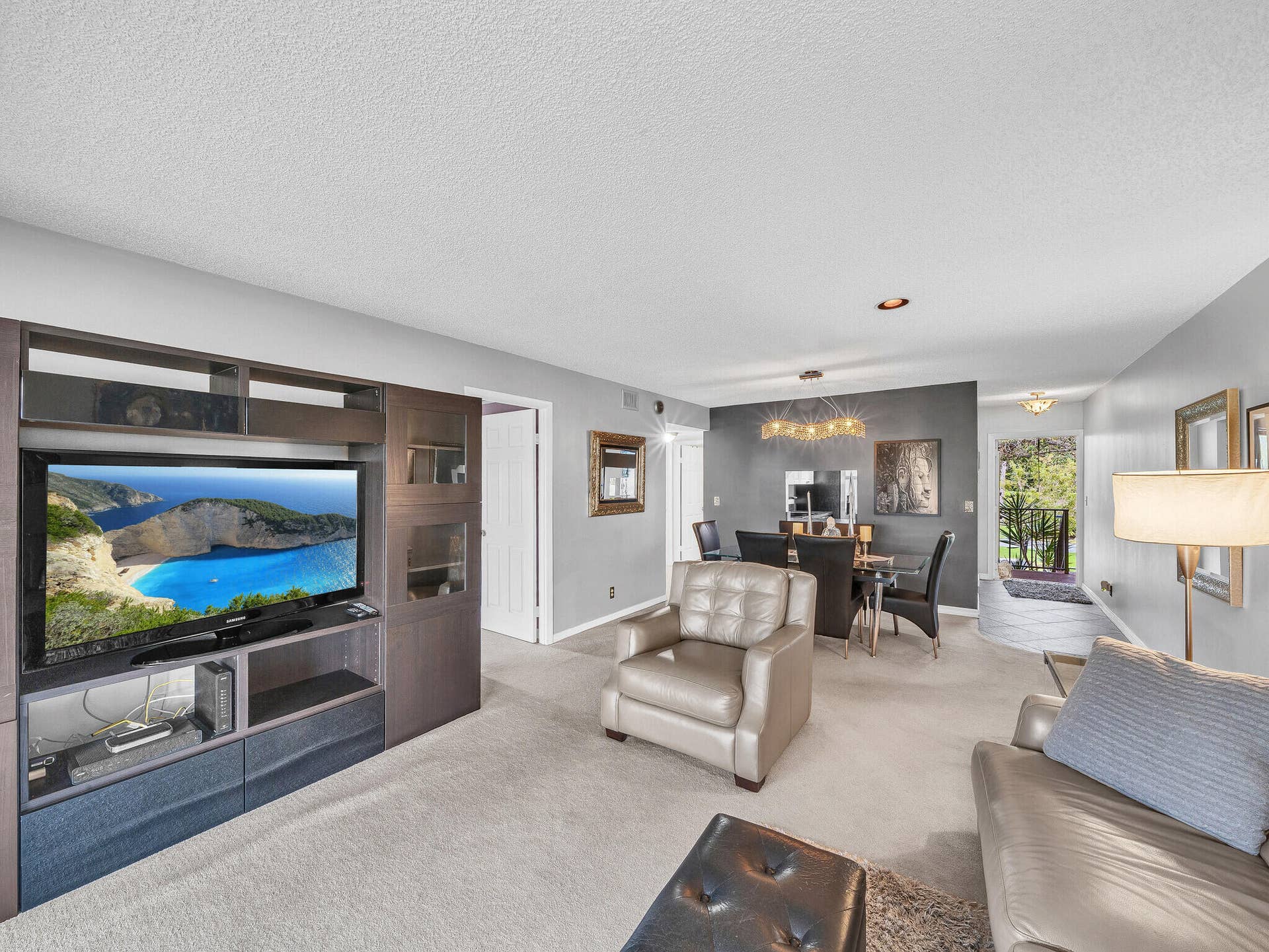 130 Lake Constance Drive, West Palm Beach, FL 33411 9 Living Area (2)