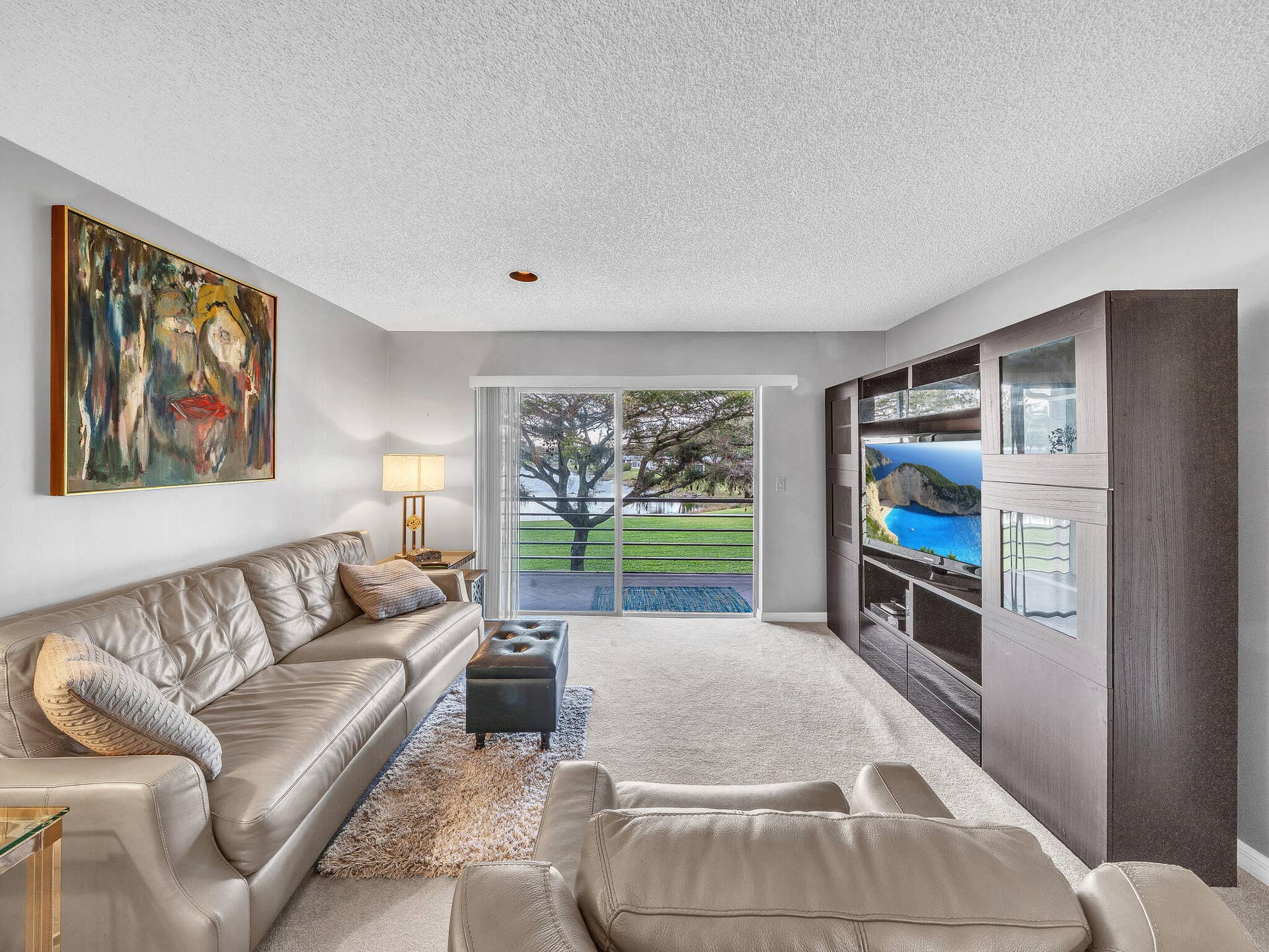130 Lake Constance Drive, West Palm Beach, FL 33411 7 Living Area (2)