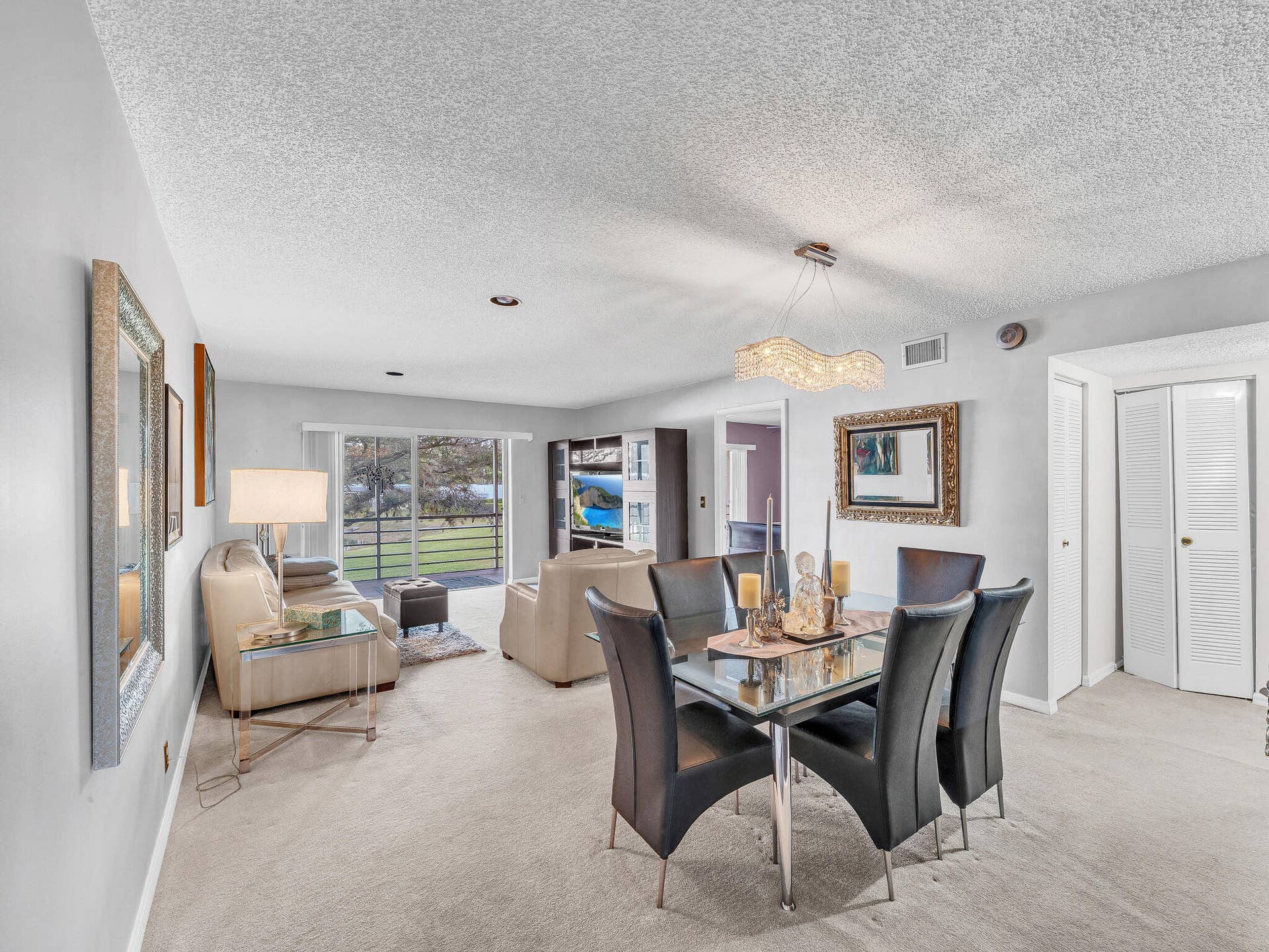 130 Lake Constance Drive, West Palm Beach, FL 33411 5 Living