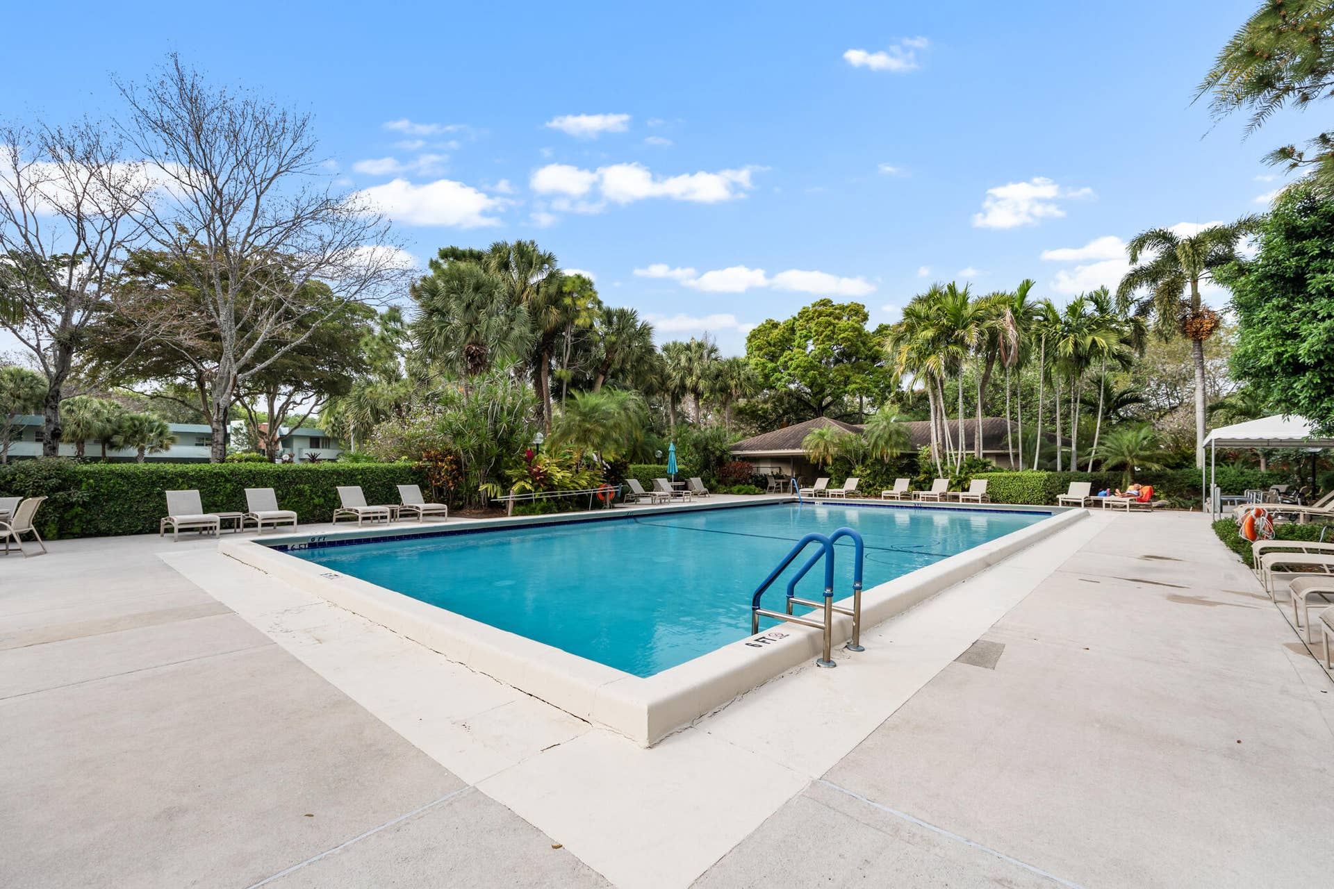 806 Cypress Grove Lane, #305, Pompano Beach, FL 33069 33