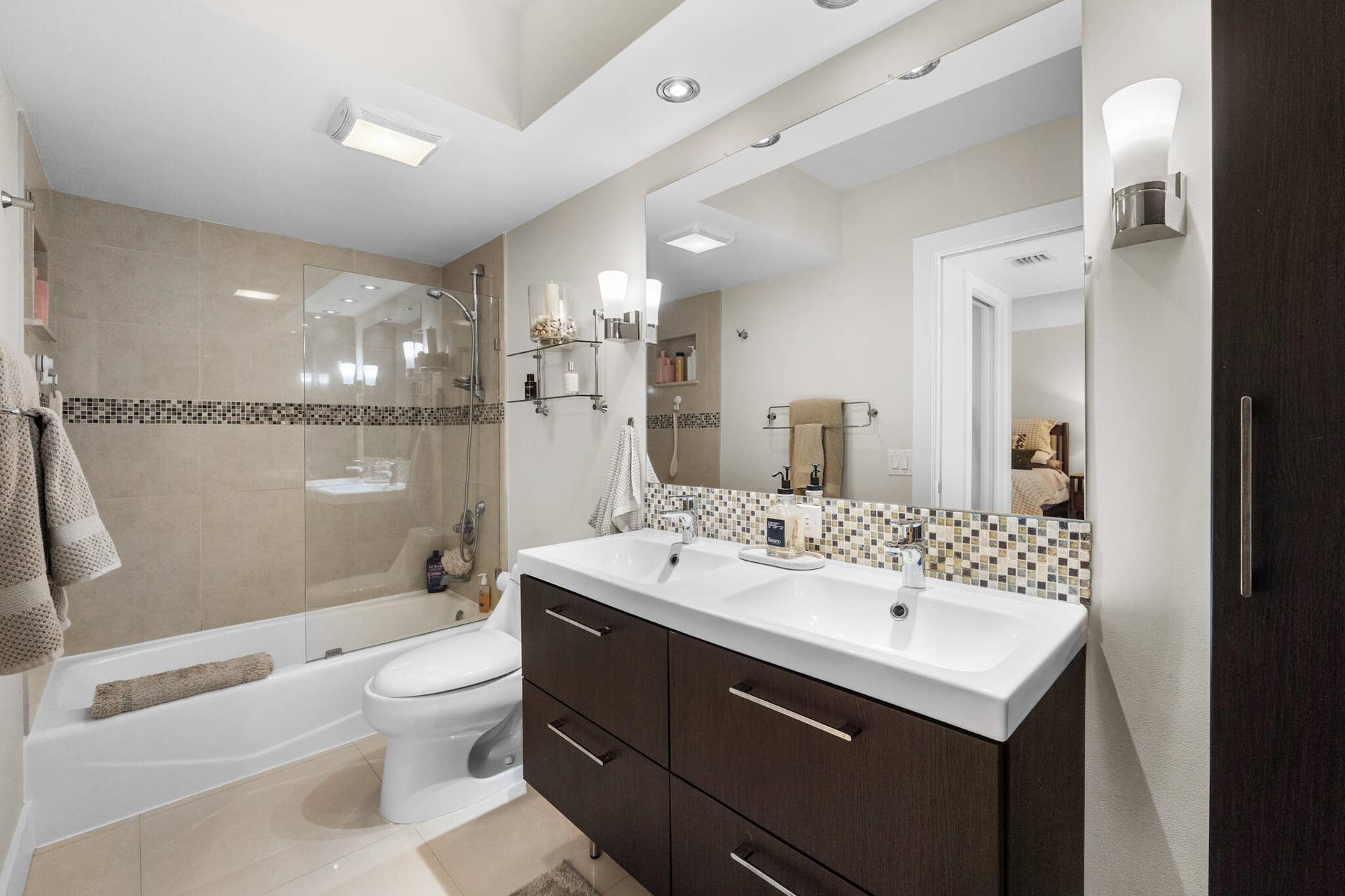 806 Cypress Grove Lane, #305, Pompano Beach, FL 33069 22
