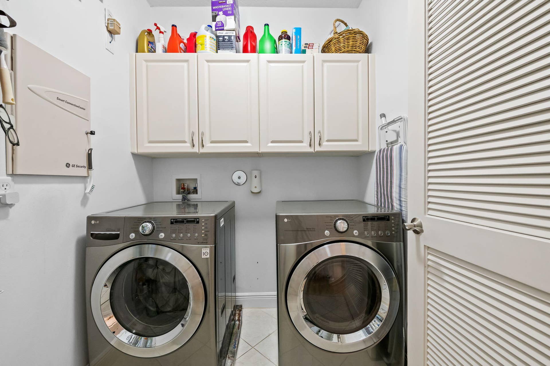 5580 NE Trieste Terrace, Boca Raton, FL 33487 Laundry Room