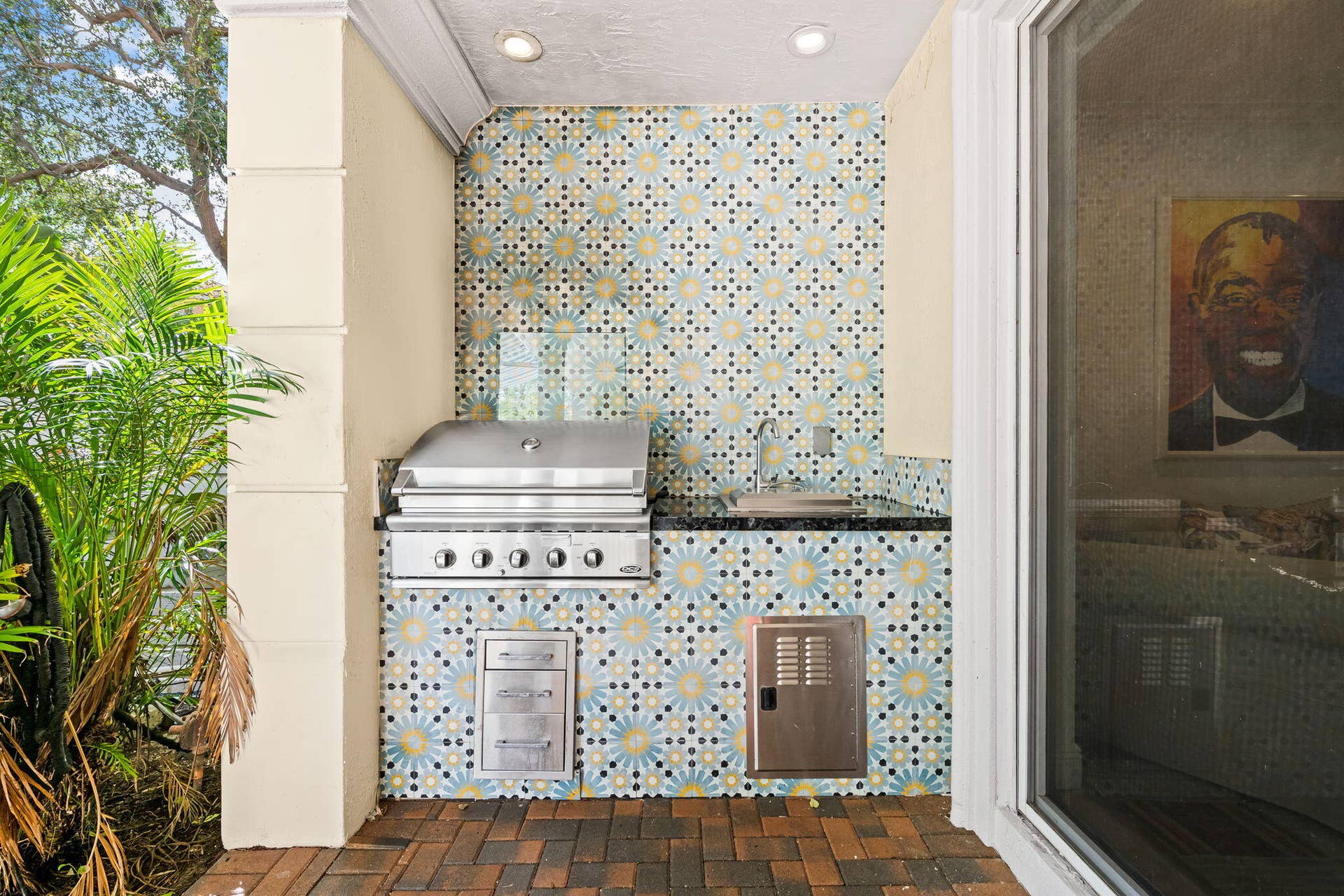 5580 NE Trieste Terrace, Boca Raton, FL 33487 Outdoor Grill/Sink
