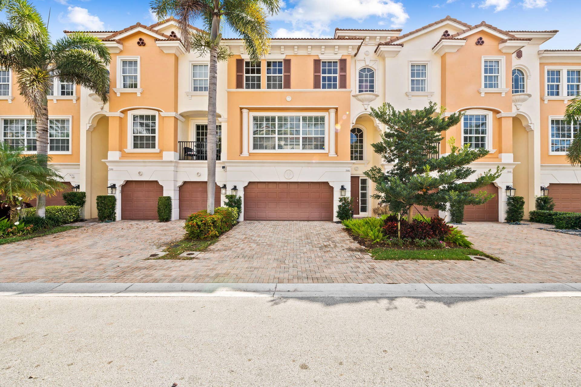 5580 NE Trieste Terrace, Boca Raton, FL 33487 Front View