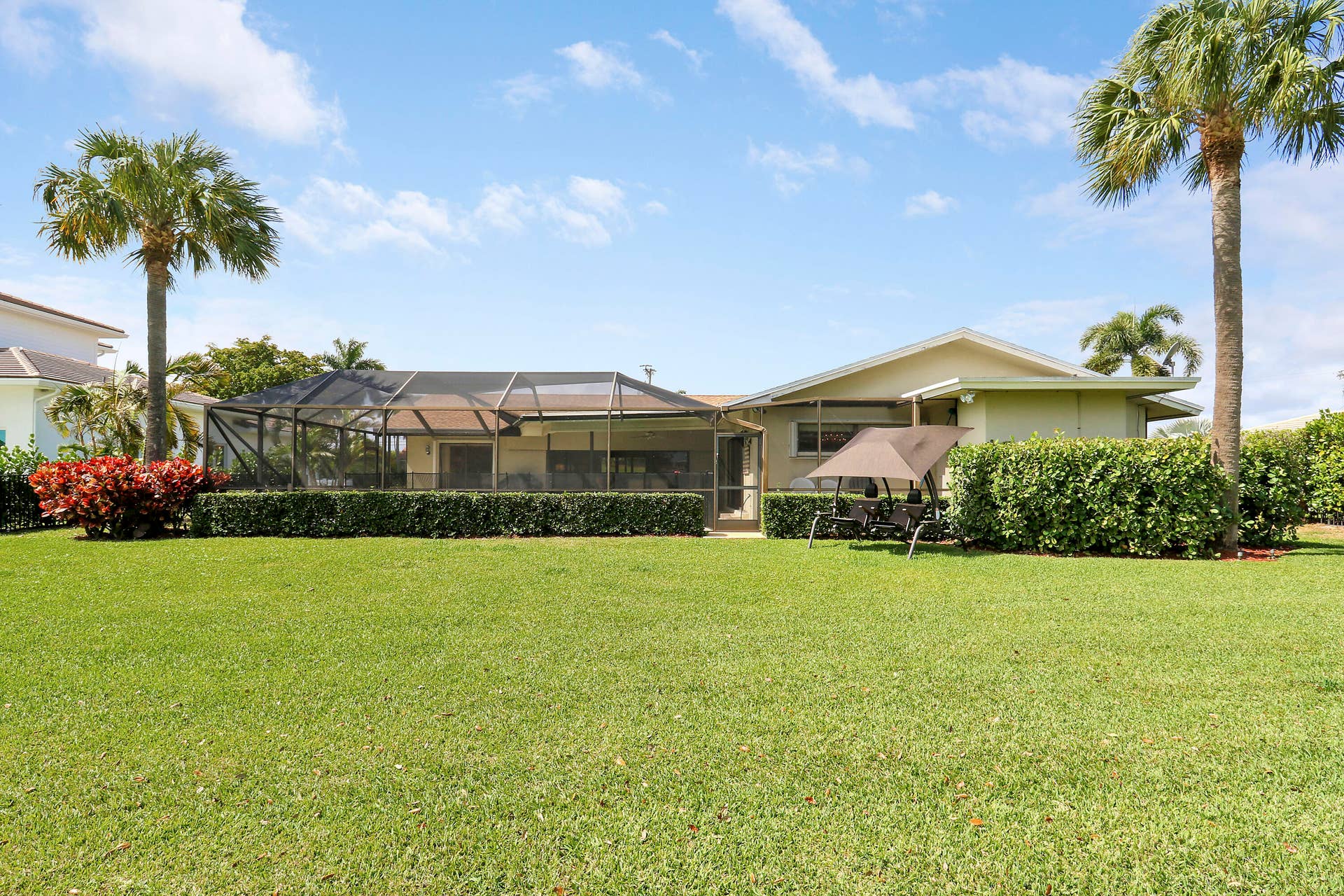 856 Country Club Drive, North Palm Beach, FL 33408 856 Country Club Drive, North Palm Beach, FL 33408