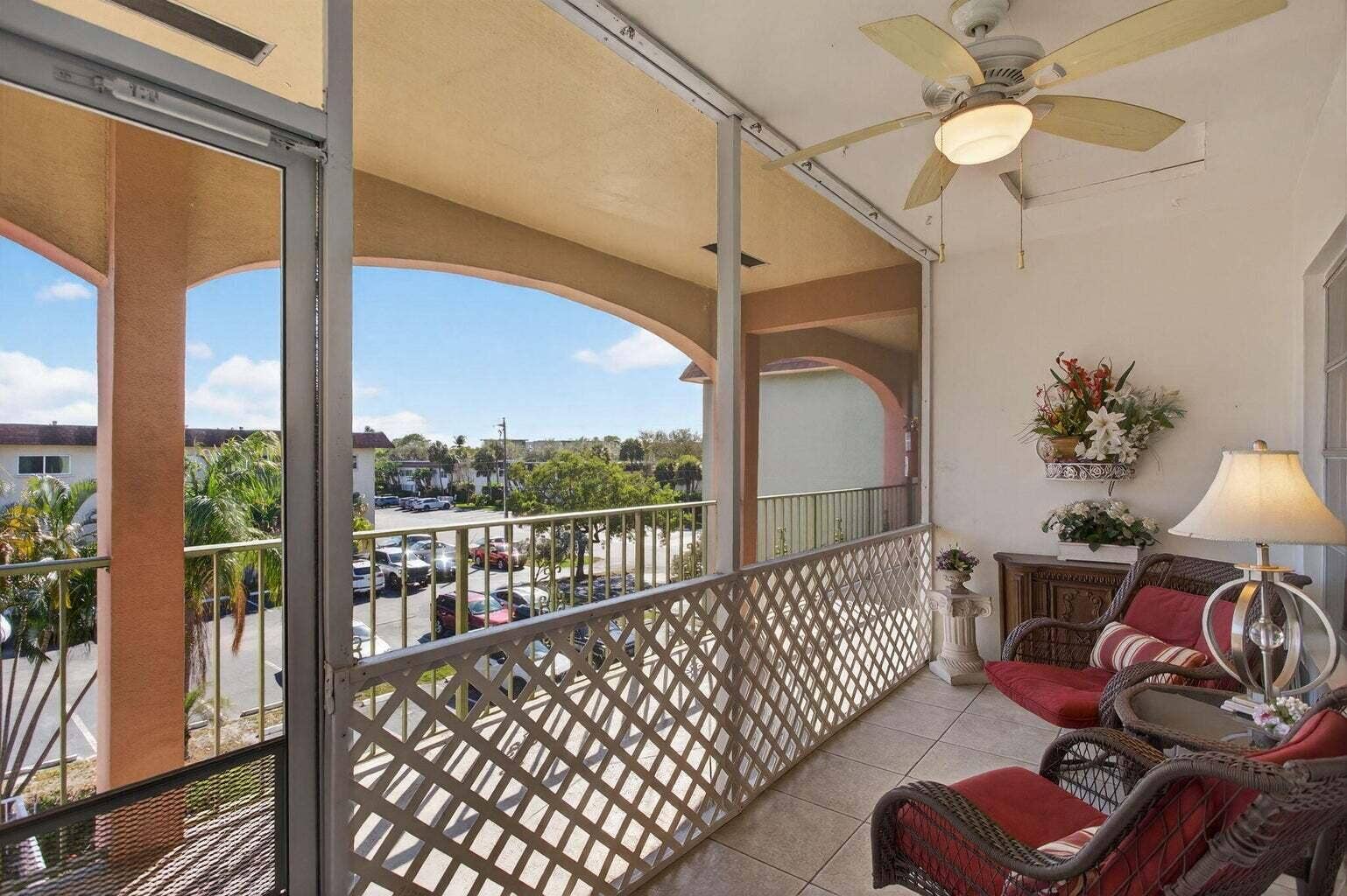 100 SE 6th Avenue, #303, Pompano Beach, Pompano Beach, FL 33060 100 SE 6th Avenue, #303, Pompano Beach, Pompano Beach, FL 33060