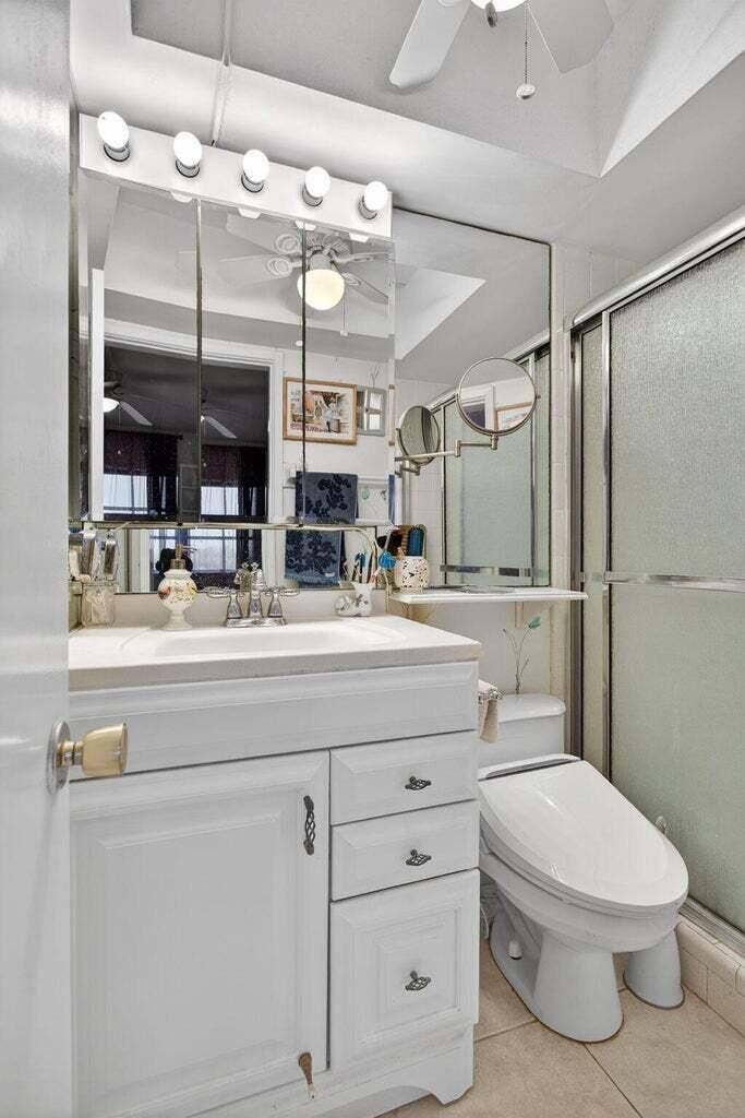 100 SE 6th Avenue, #303, Pompano Beach, Pompano Beach, FL 33060 100 SE 6th Avenue, #303, Pompano Beach, Pompano Beach, FL 33060