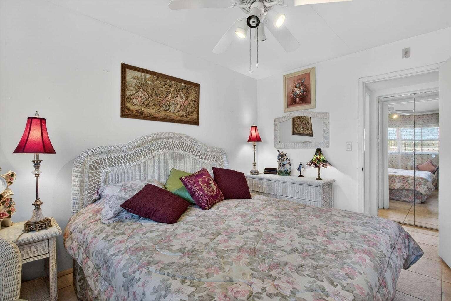 100 SE 6th Avenue, #303, Pompano Beach, Pompano Beach, FL 33060 100 SE 6th Avenue, #303, Pompano Beach, Pompano Beach, FL 33060