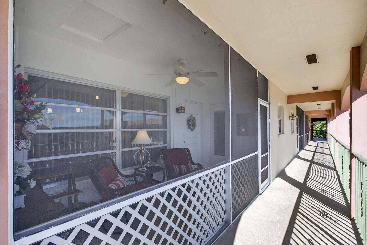 100 SE 6th Avenue, #303, Pompano Beach, Pompano Beach, FL 33060 100 SE 6th Avenue, #303, Pompano Beach, Pompano Beach, FL 33060