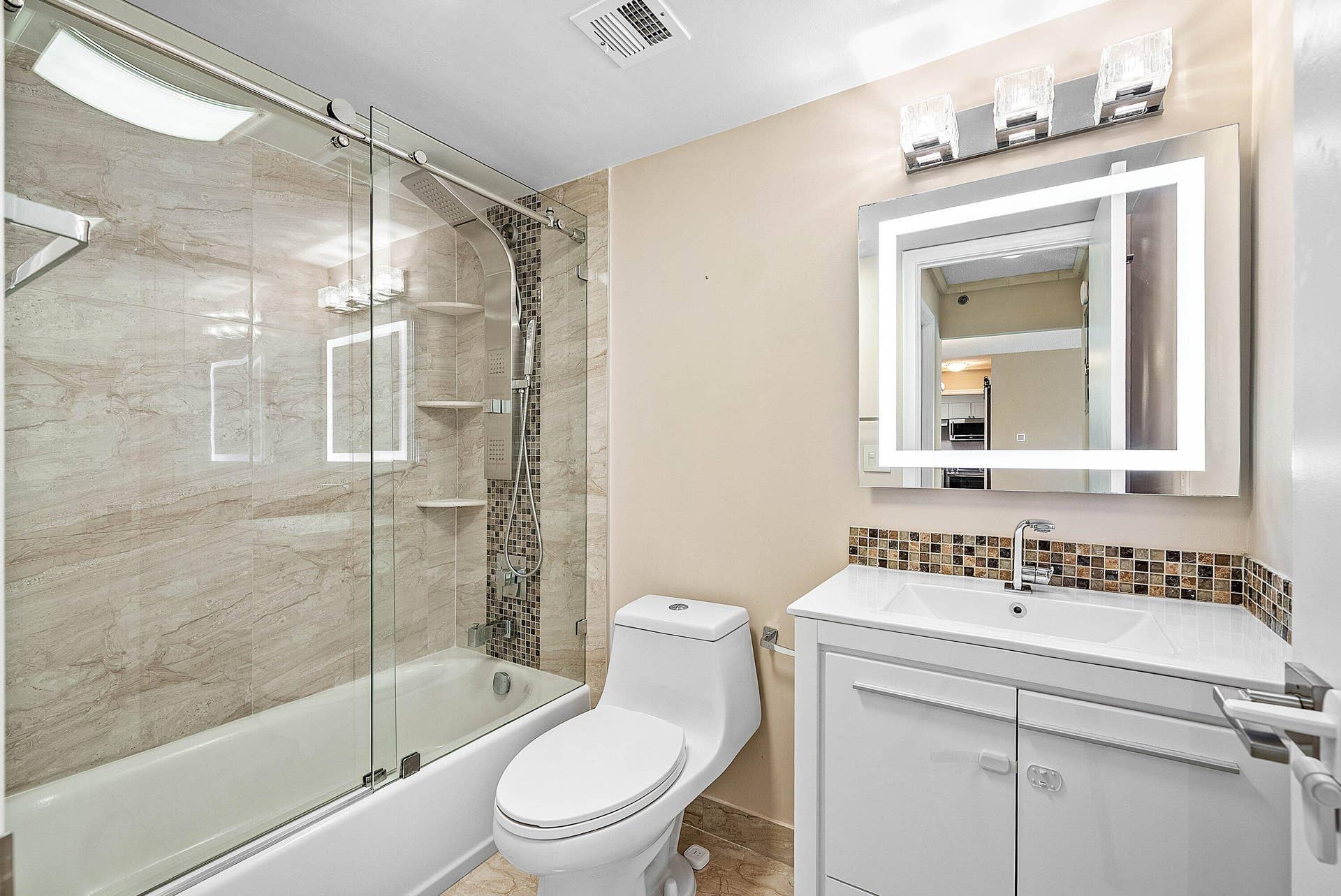 3301 S Ocean Boulevard, #207, Highland Beach, FL 33487 023-3301SouthOceanBoulevard-207-Highland