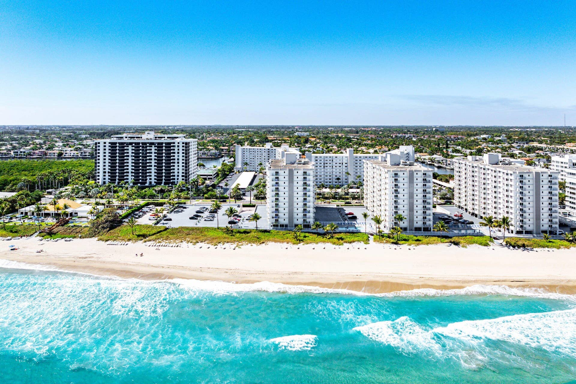 3301 S Ocean Boulevard, #207, Highland Beach, FL 33487 042-3301SouthOceanBoulevard-207-Highland
