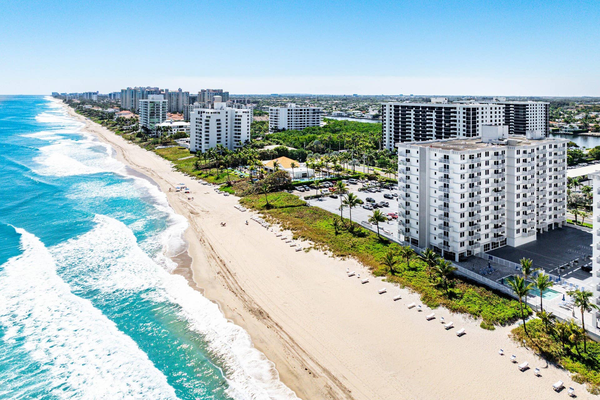3301 S Ocean Boulevard, #207, Highland Beach, FL 33487 039-3301SouthOceanBoulevard-207-Highland