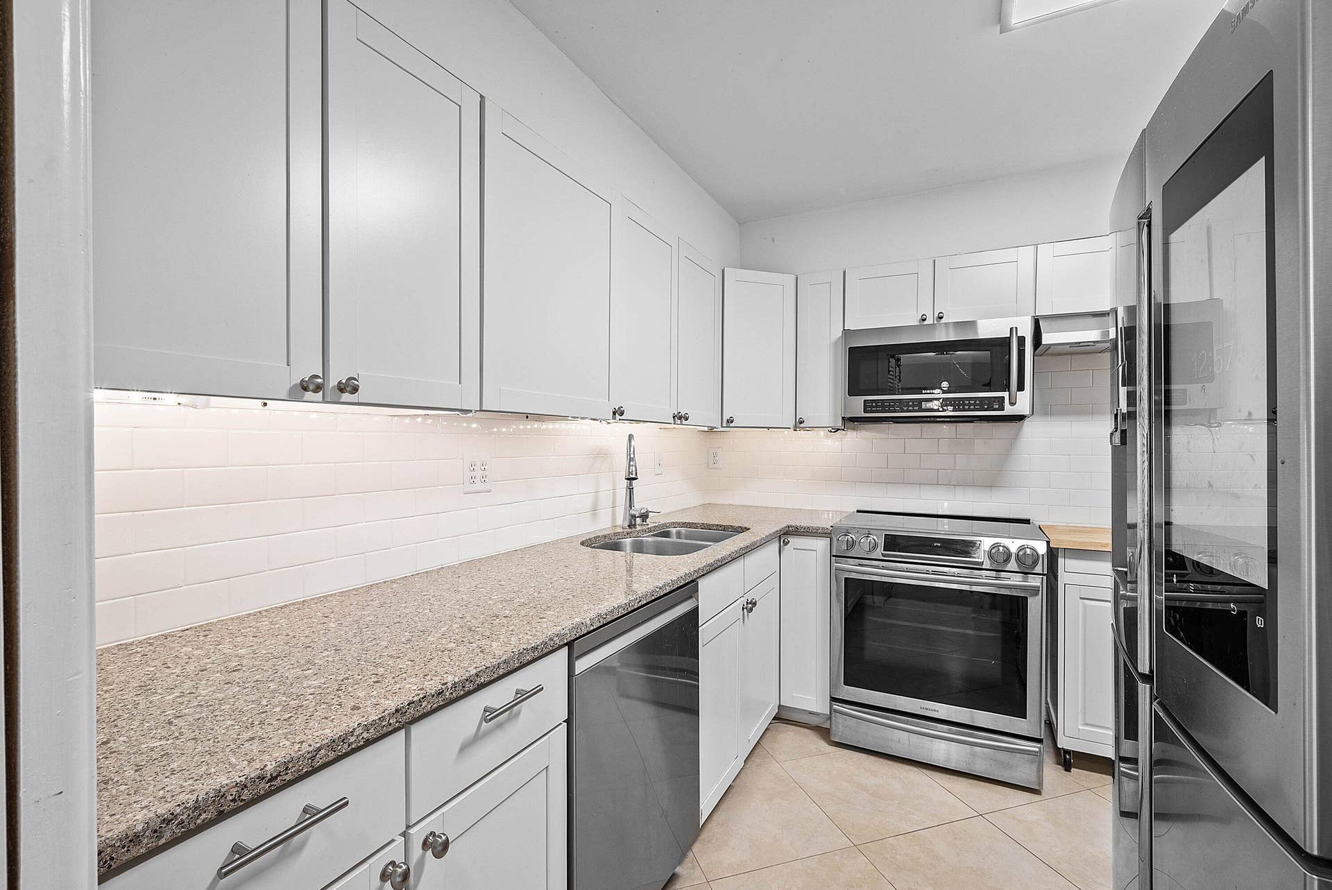 3301 S Ocean Boulevard, #207, Highland Beach, FL 33487 003-3301SouthOceanBoulevard-207-Highland