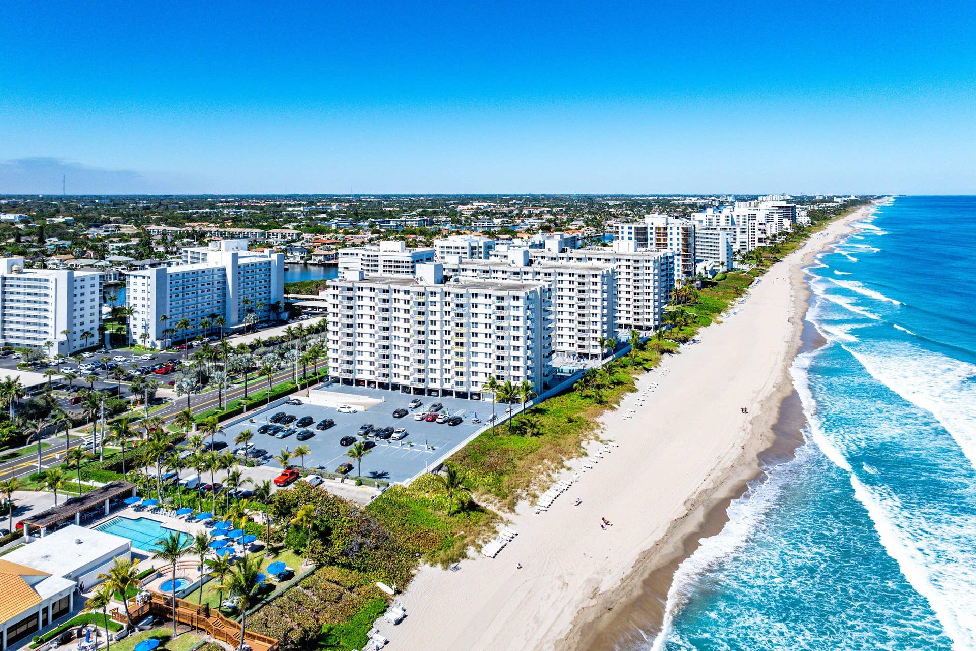 3301 S Ocean Boulevard, #207, Highland Beach, FL 33487 046-3301SouthOceanBoulevard-207-Highland