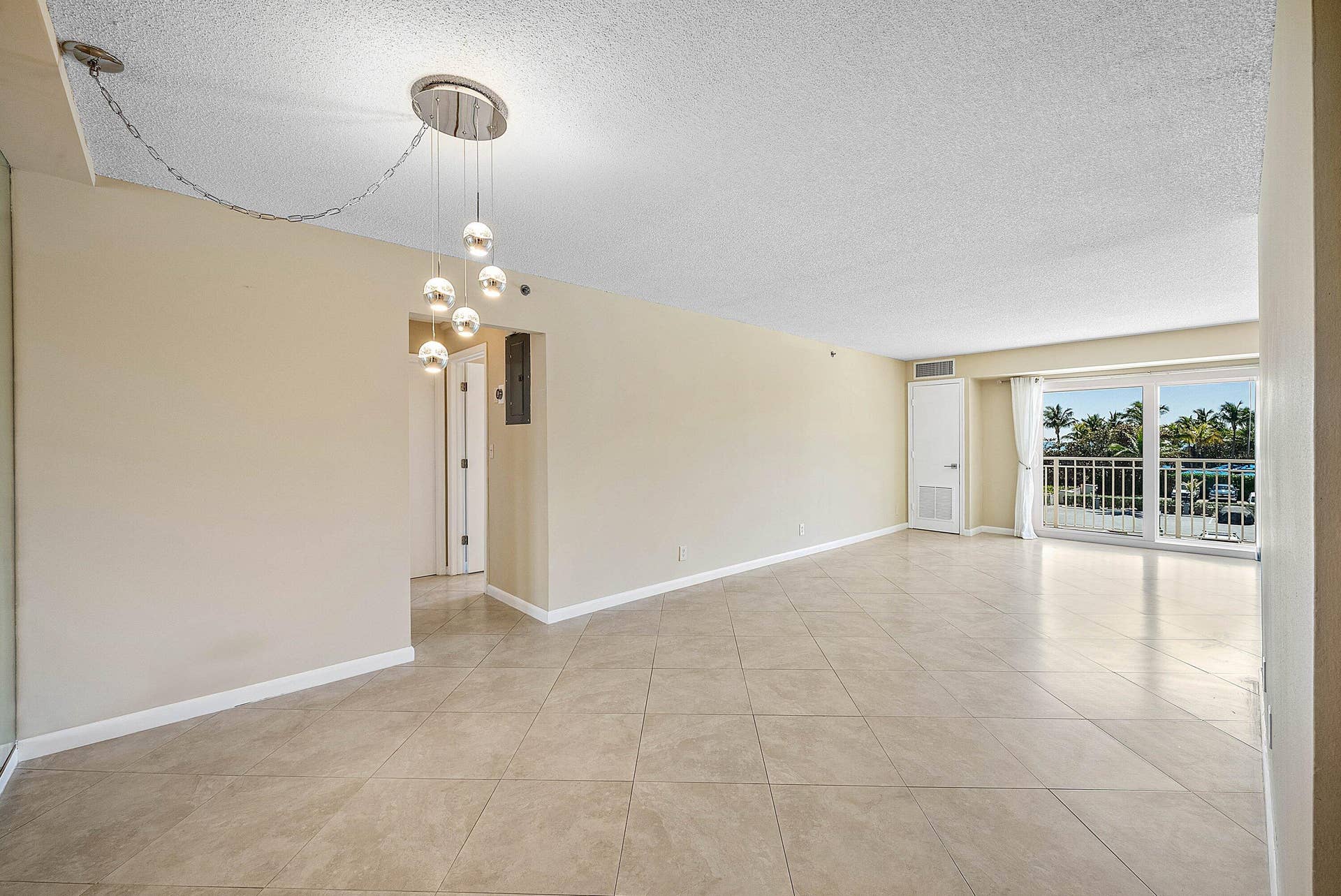 3301 S Ocean Boulevard, #207, Highland Beach, FL 33487 019-3301SouthOceanBoulevard-207-Highland