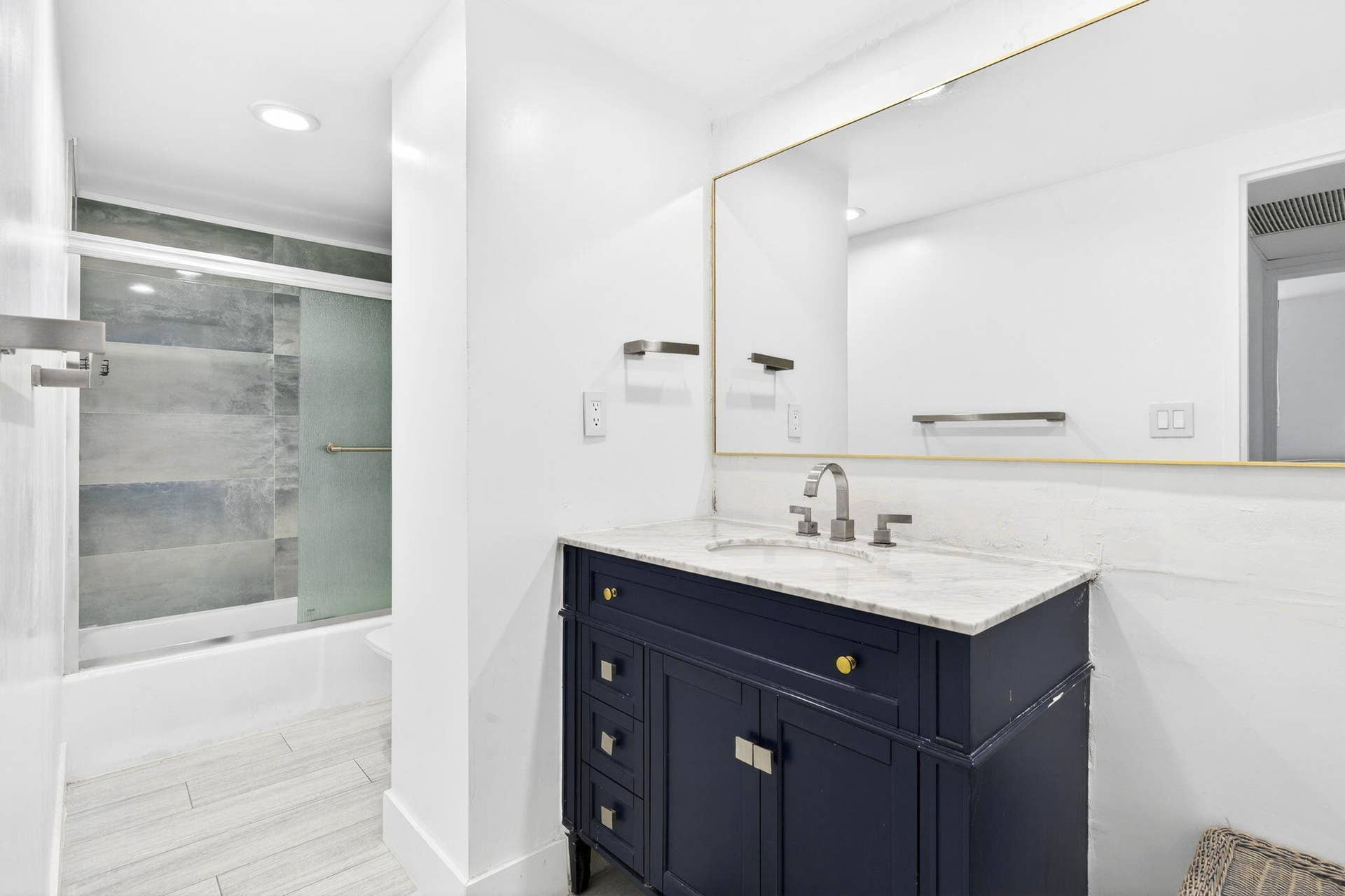Bathroom #2