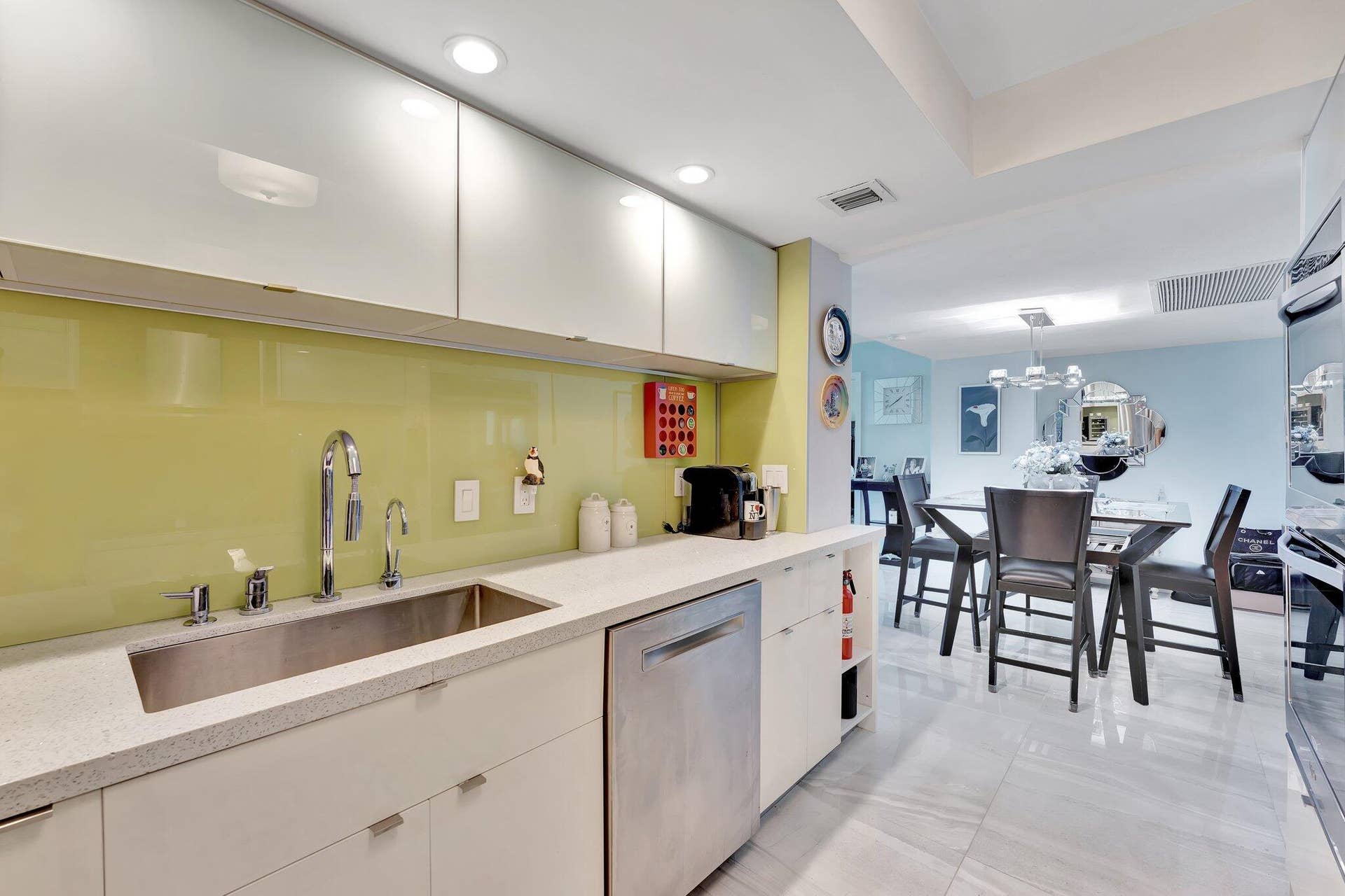 1900 S Ocean Boulevard, #8g, Lauderdale-By-The-Sea, Lauderdale By The Sea, FL 33062