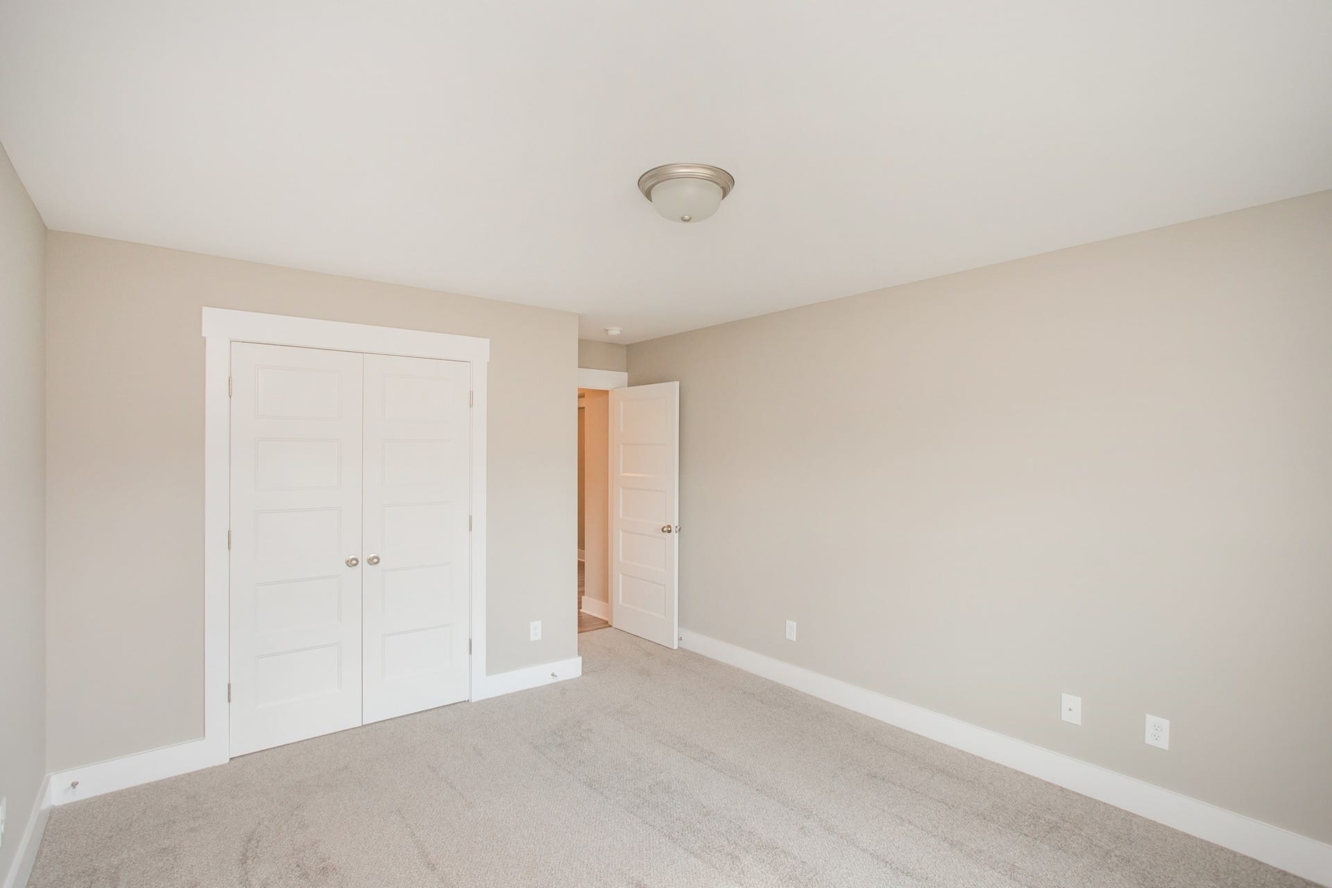 130 Brooklyn Avenue, Manchester, TN 37355 130 Brooklyn Avenue, Manchester, TN 37355