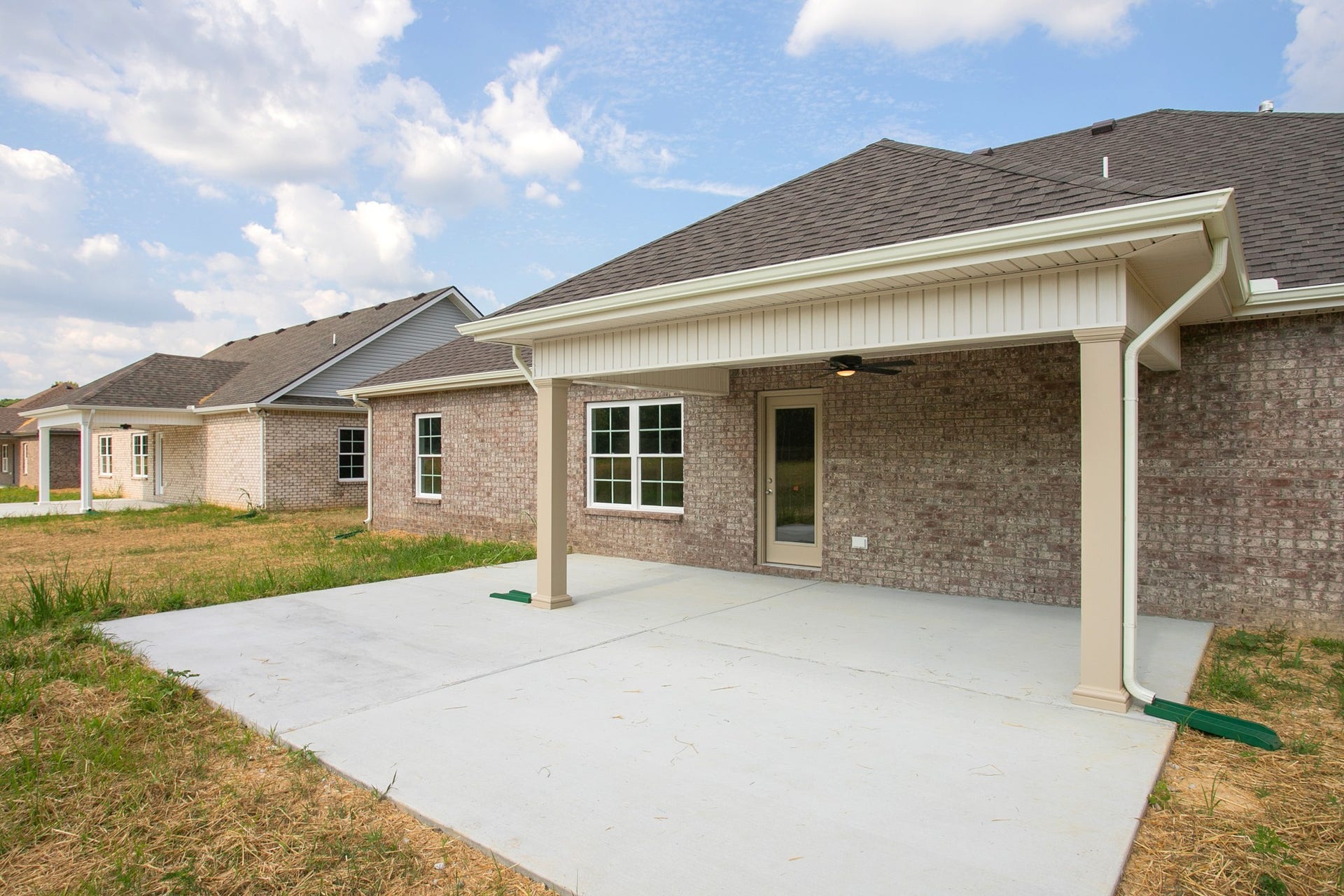 130 Brooklyn Avenue, Manchester, TN 37355 130 Brooklyn Avenue, Manchester, TN 37355