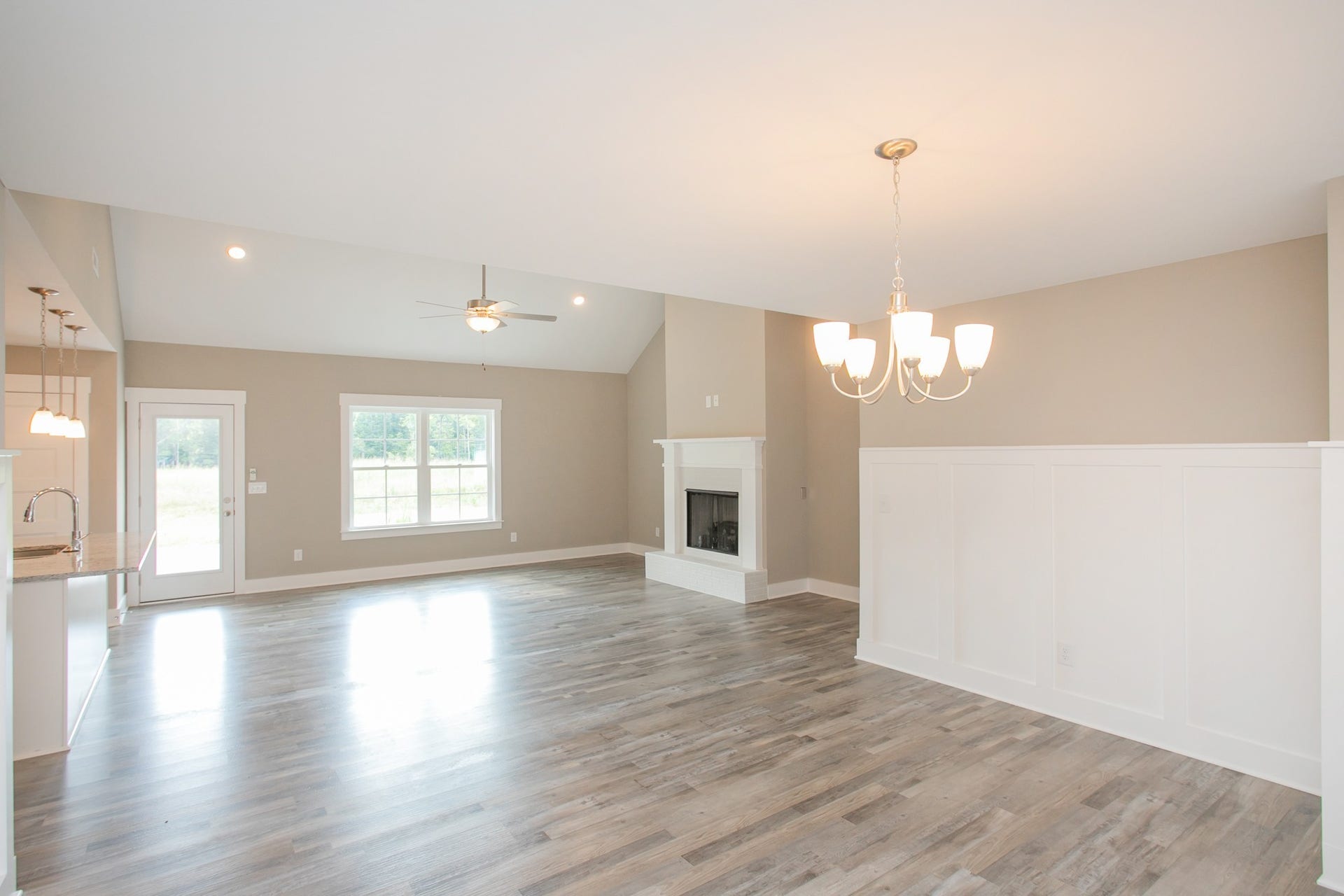 130 Brooklyn Avenue, Manchester, TN 37355 130 Brooklyn Avenue, Manchester, TN 37355