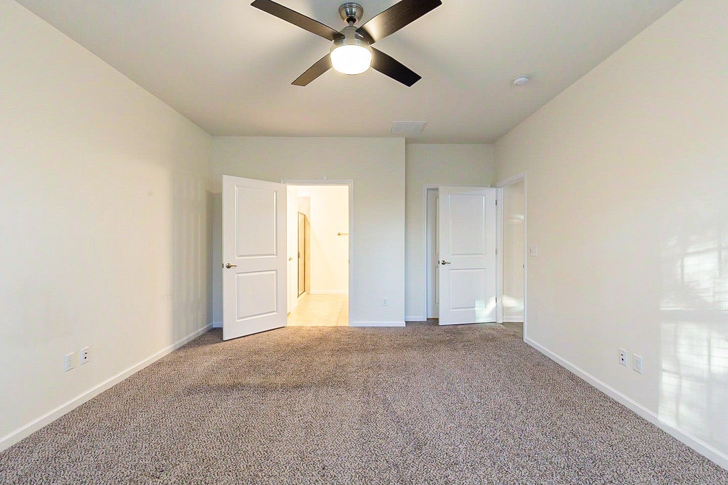 2822 Winterberry Dr, Columbia, TN 38401 2822 Winterberry Dr, Columbia, TN 38401