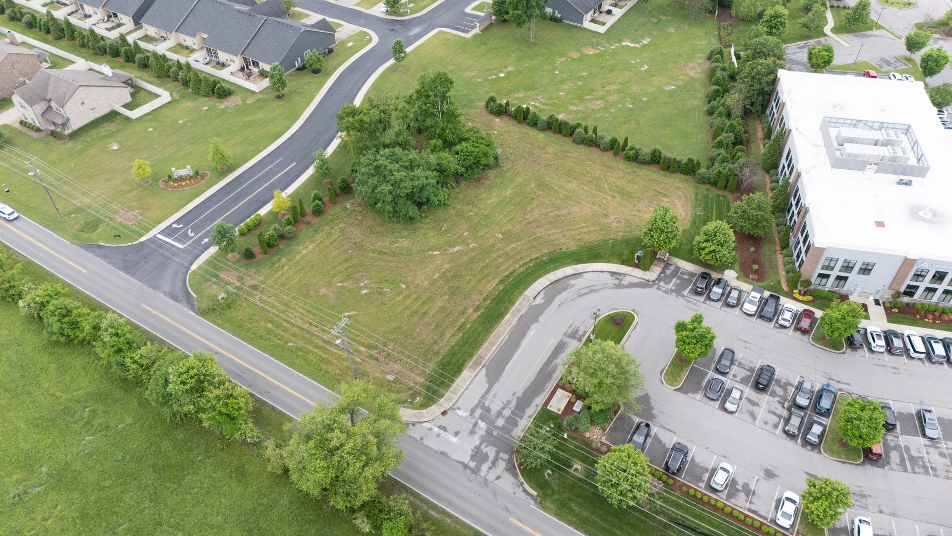 2816 Saint Andrews Dr, Murfreesboro, TN 37128 2816 Saint Andrews Dr, Murfreesboro, TN 37128
