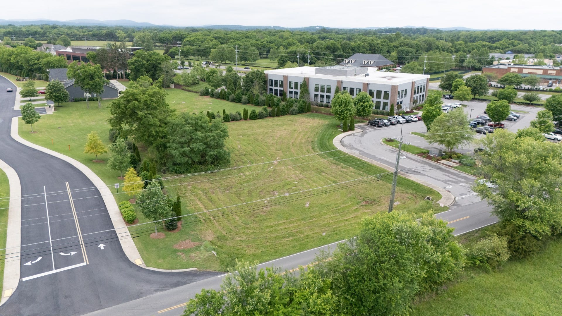 2816 Saint Andrews Dr, Murfreesboro, TN 37128 2816 Saint Andrews Dr, Murfreesboro, TN 37128